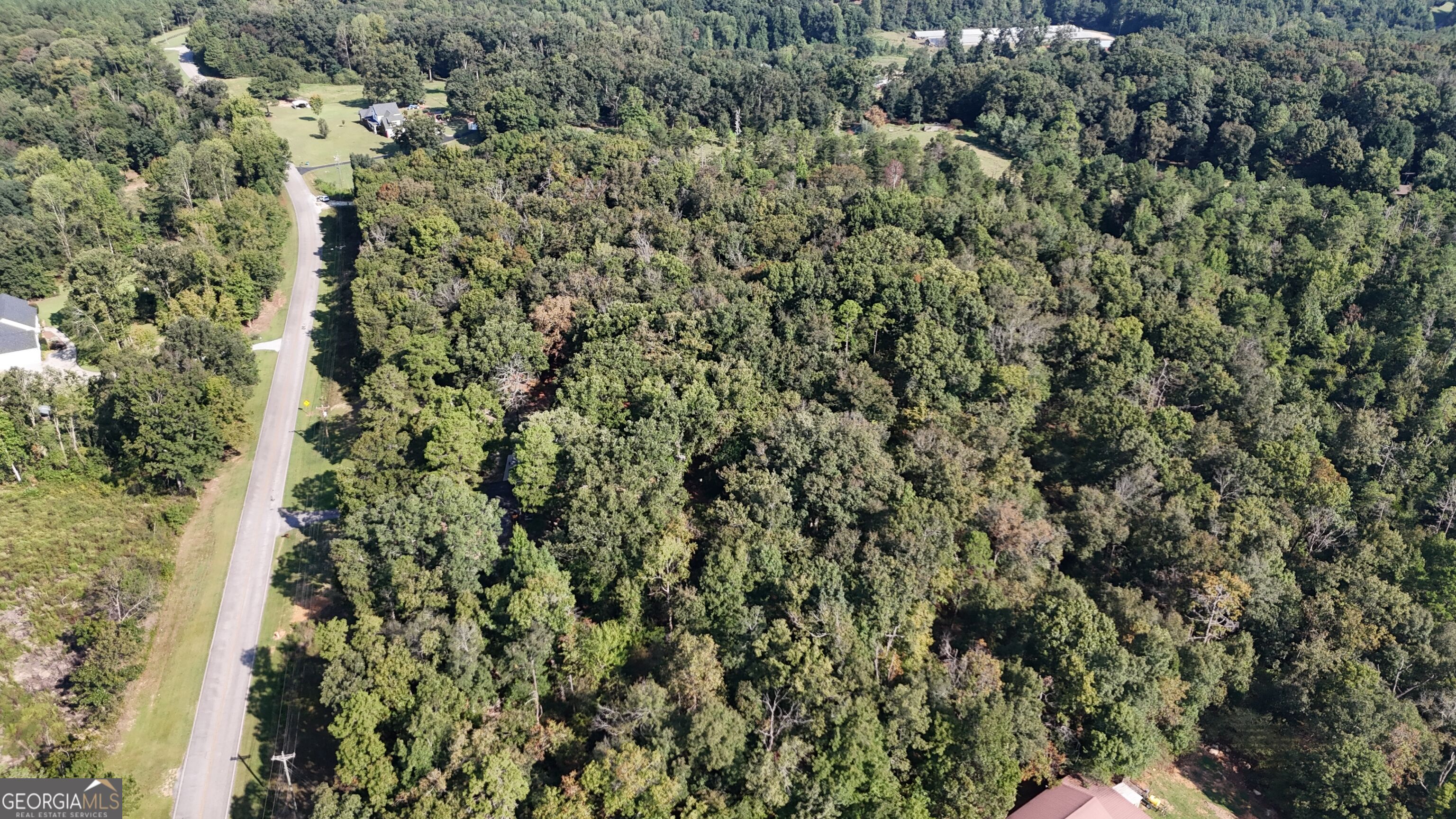 2122 Hunters Creek Road Property Photo 12