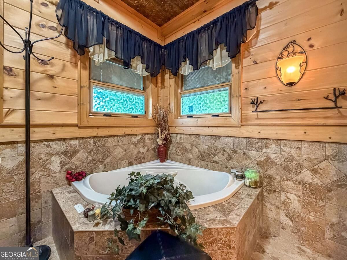 671 Stover Knob Trail Property Photo 41