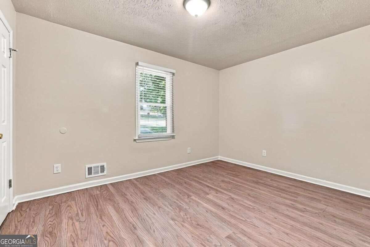 1003 Salisbury Trail Property Photo 21