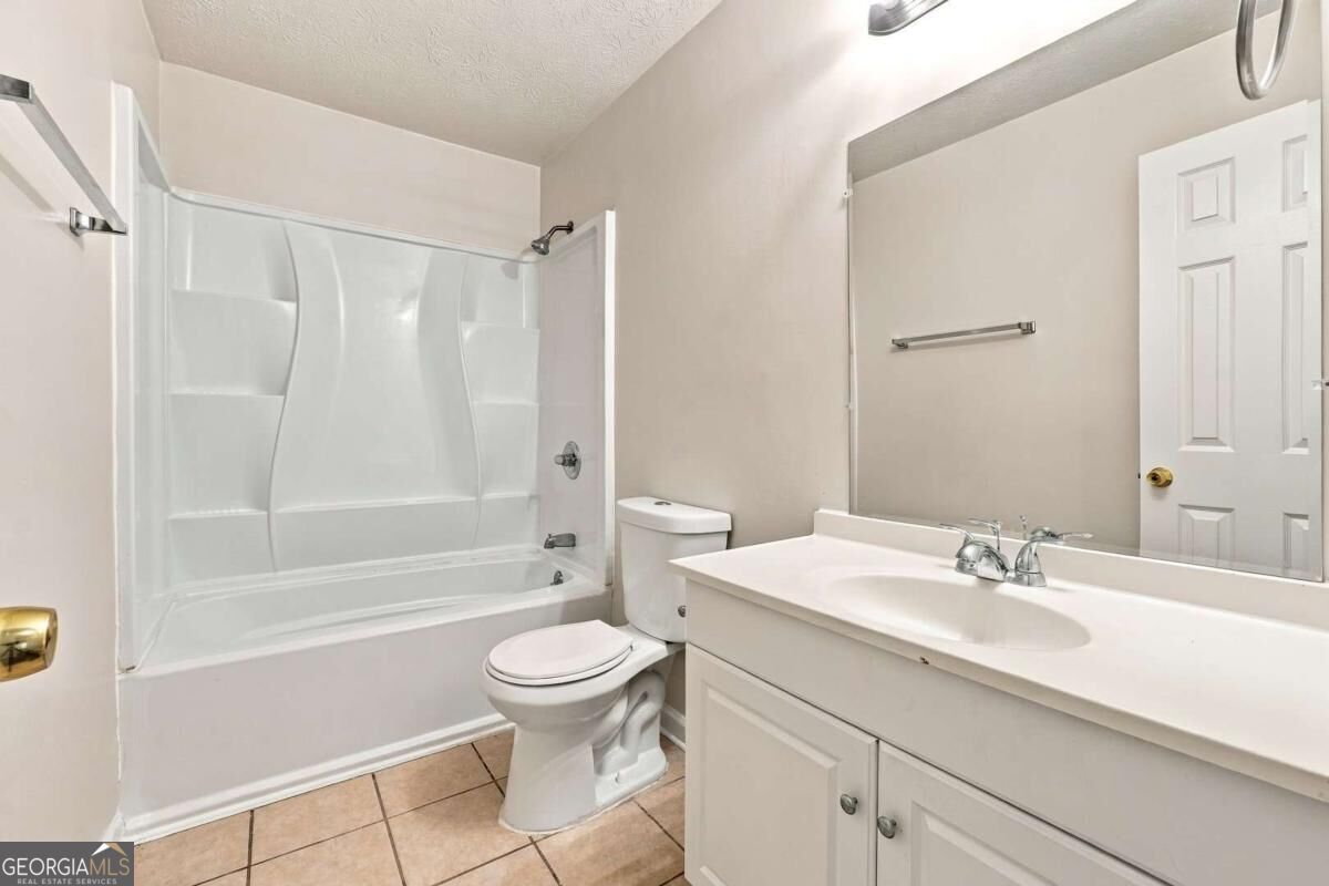 1003 Salisbury Trail Property Photo 22