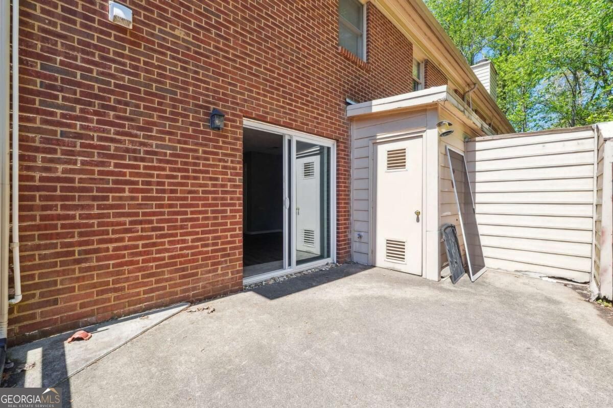 2962 Webb Bridge Road Property Photo 10