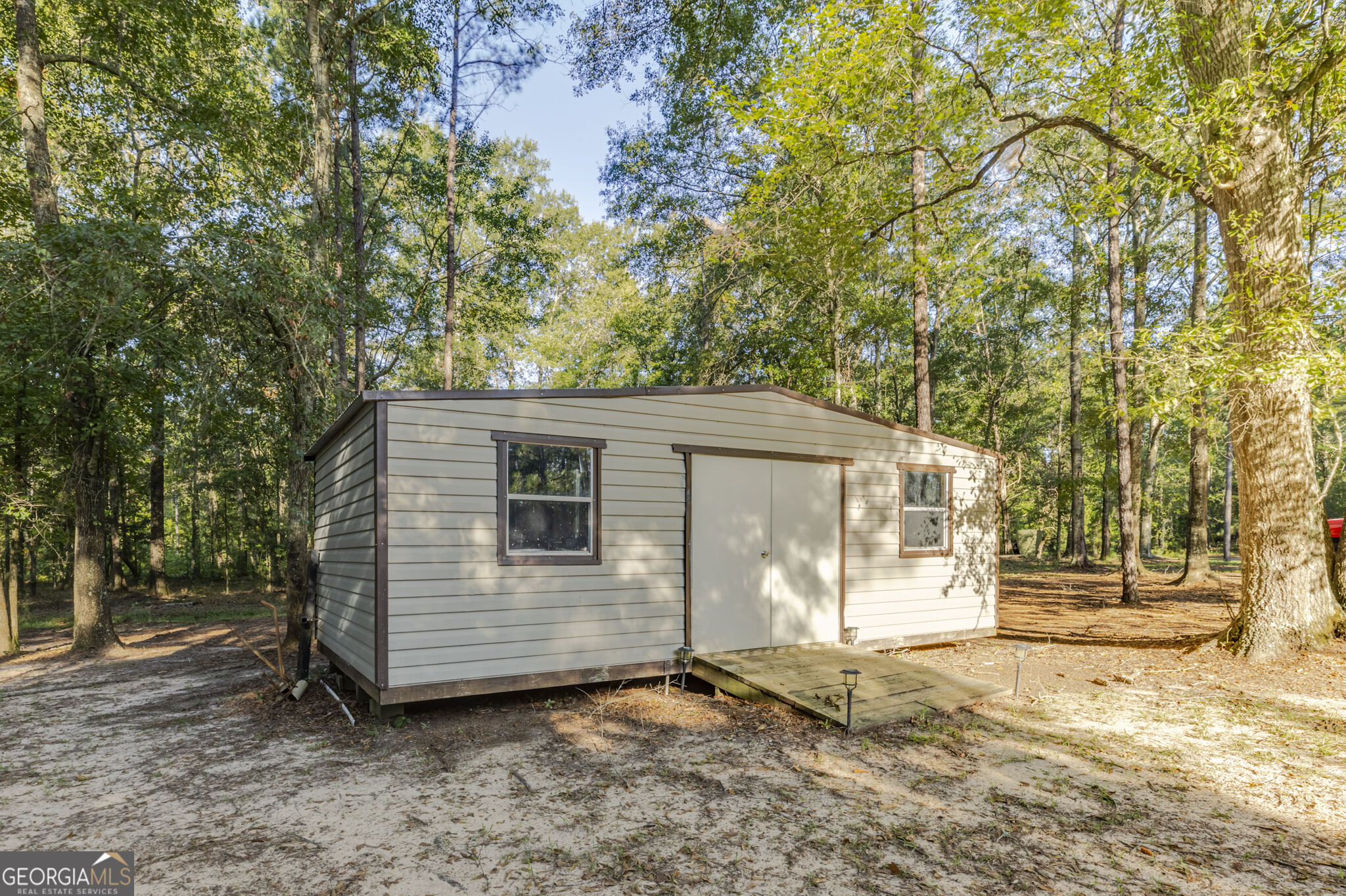 449 Green Road Property Photo 8
