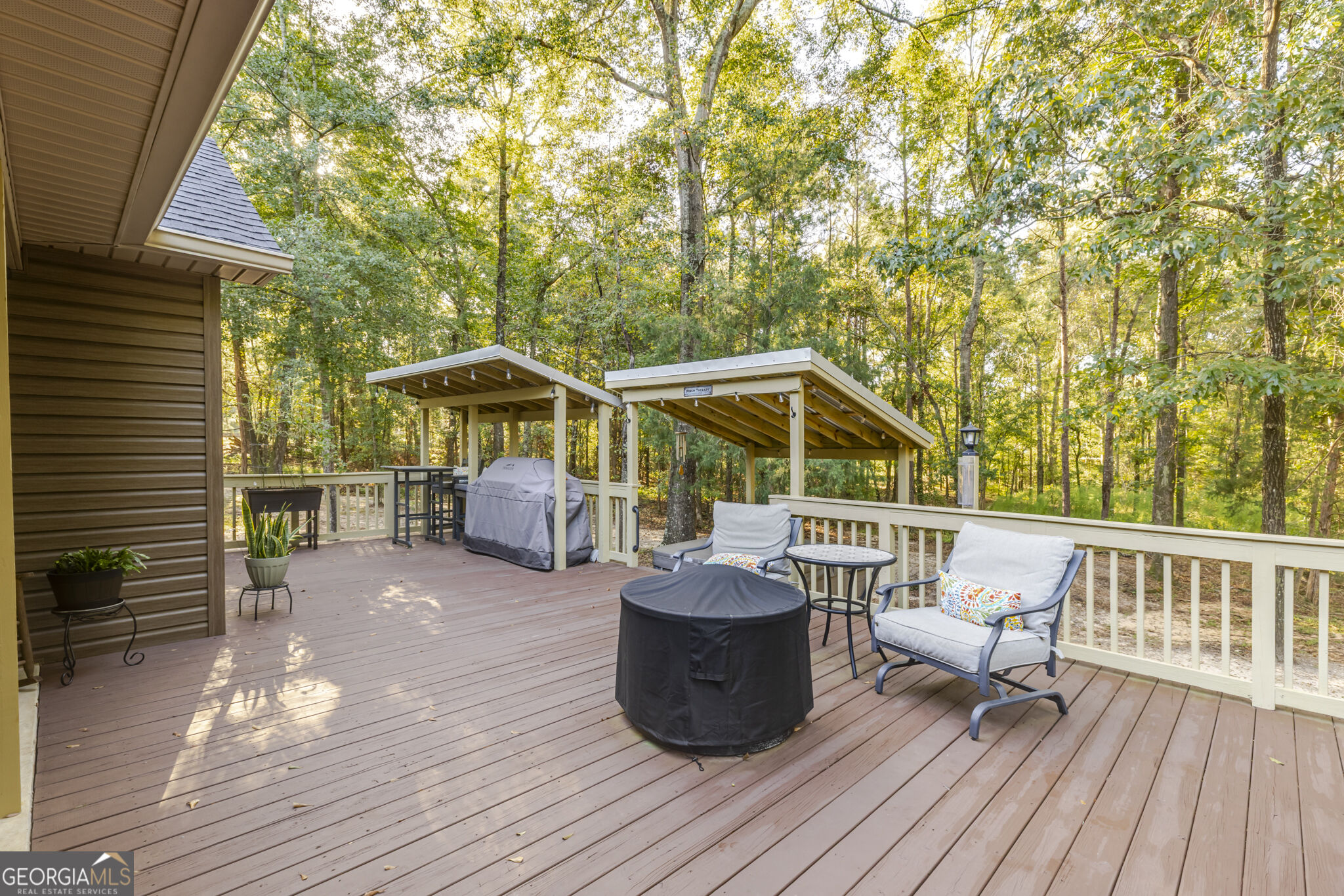 449 Green Road Property Photo 10
