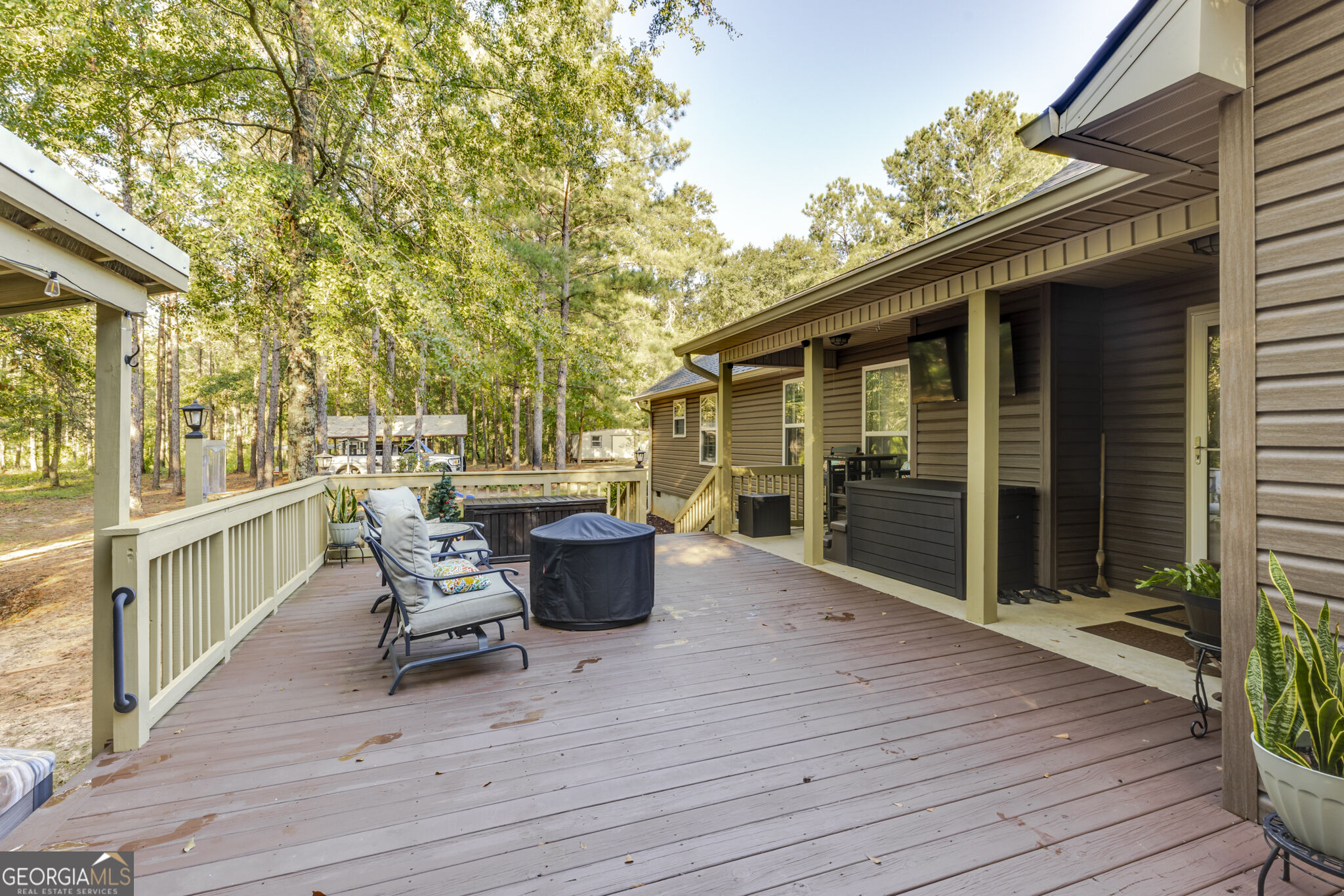 449 Green Road Property Photo 14