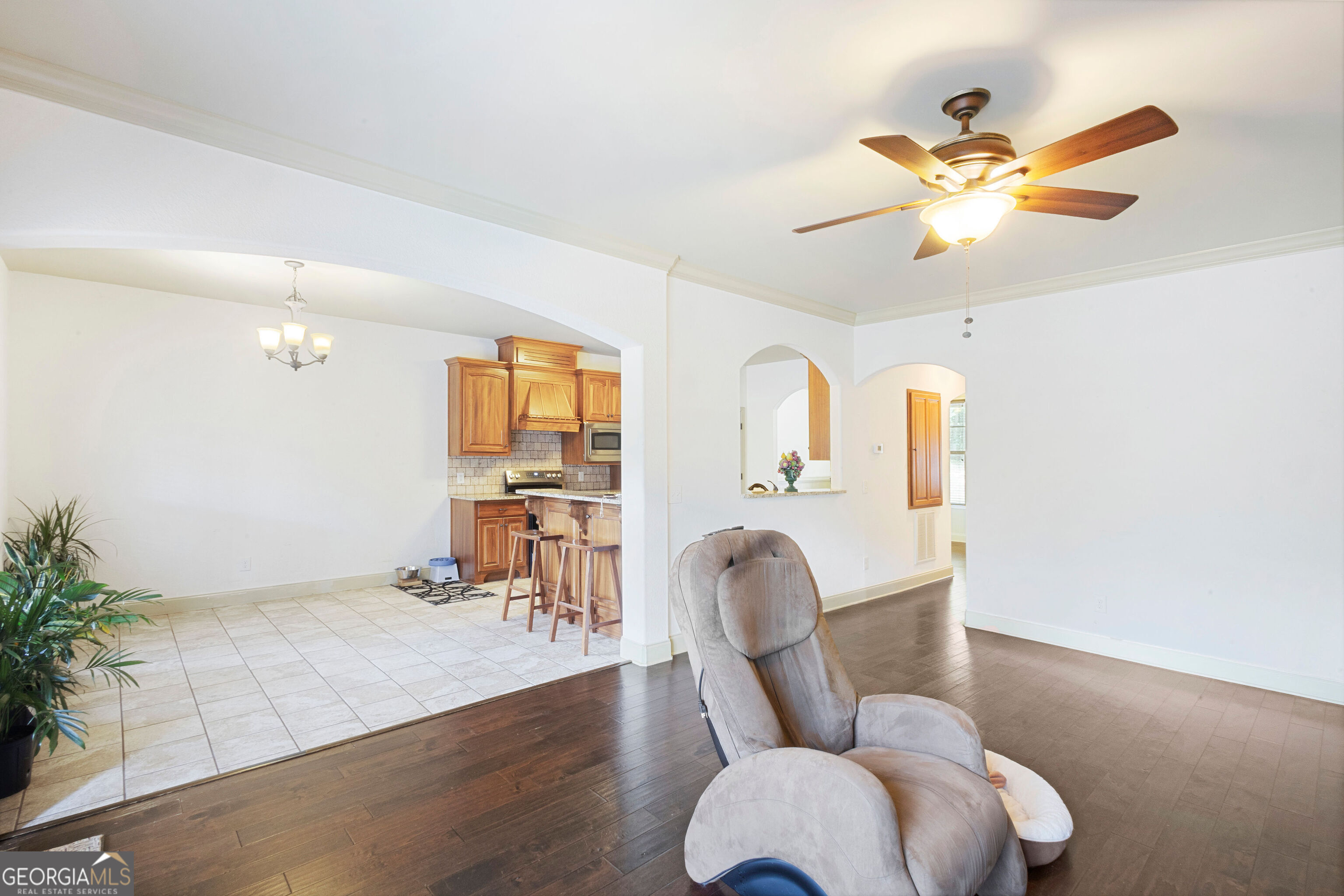 241 Spring Hill Drive Property Photo 15