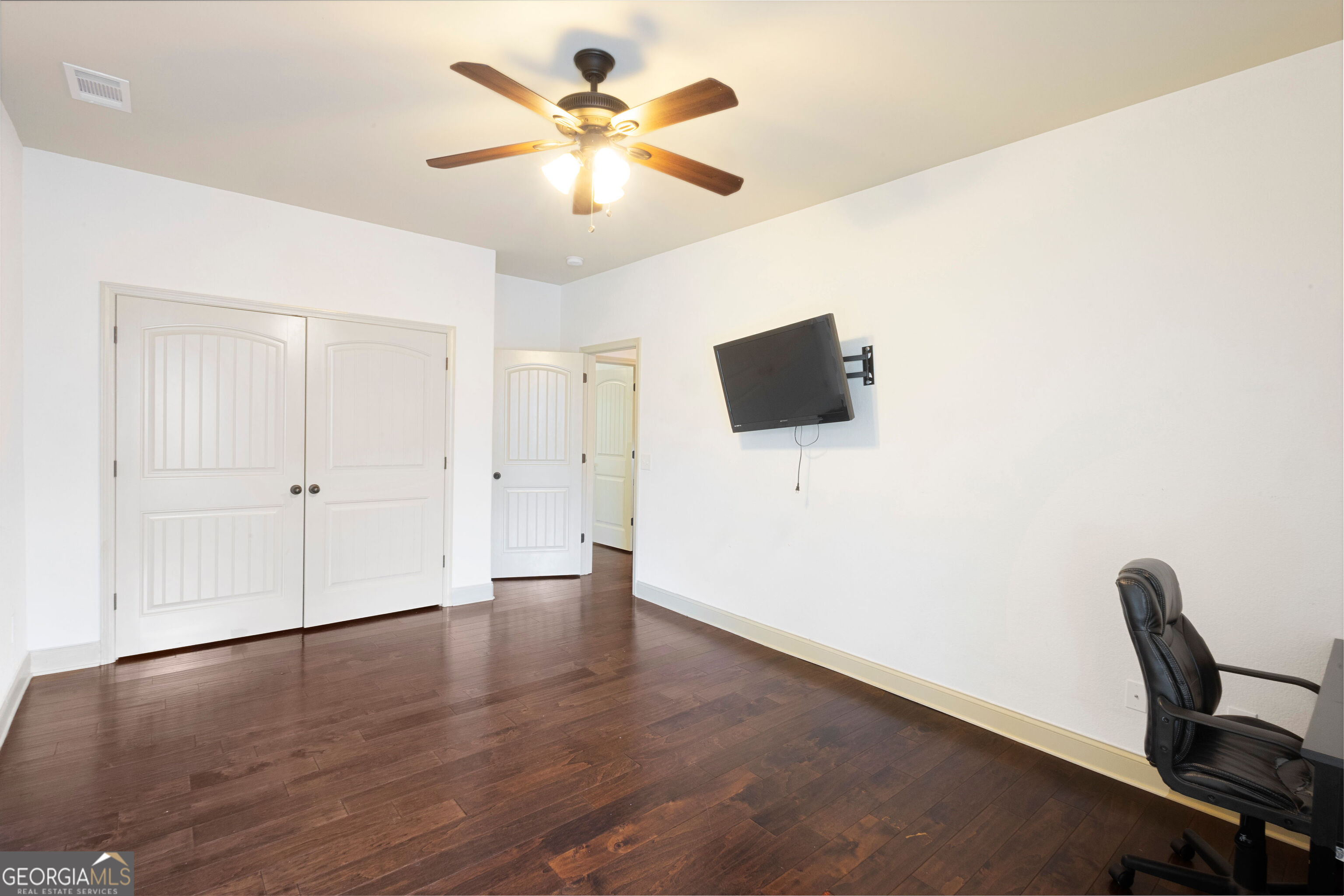 241 Spring Hill Drive Property Photo 20