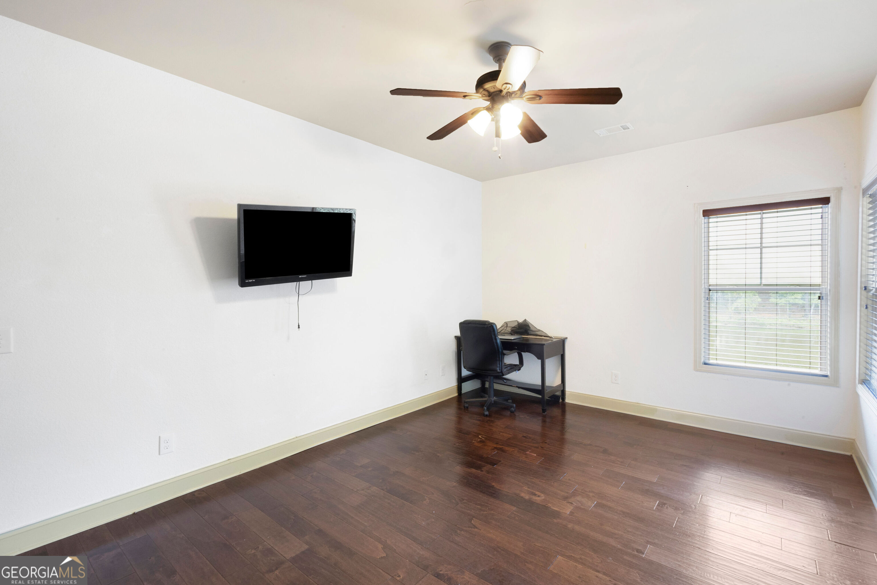 241 Spring Hill Drive Property Photo 21