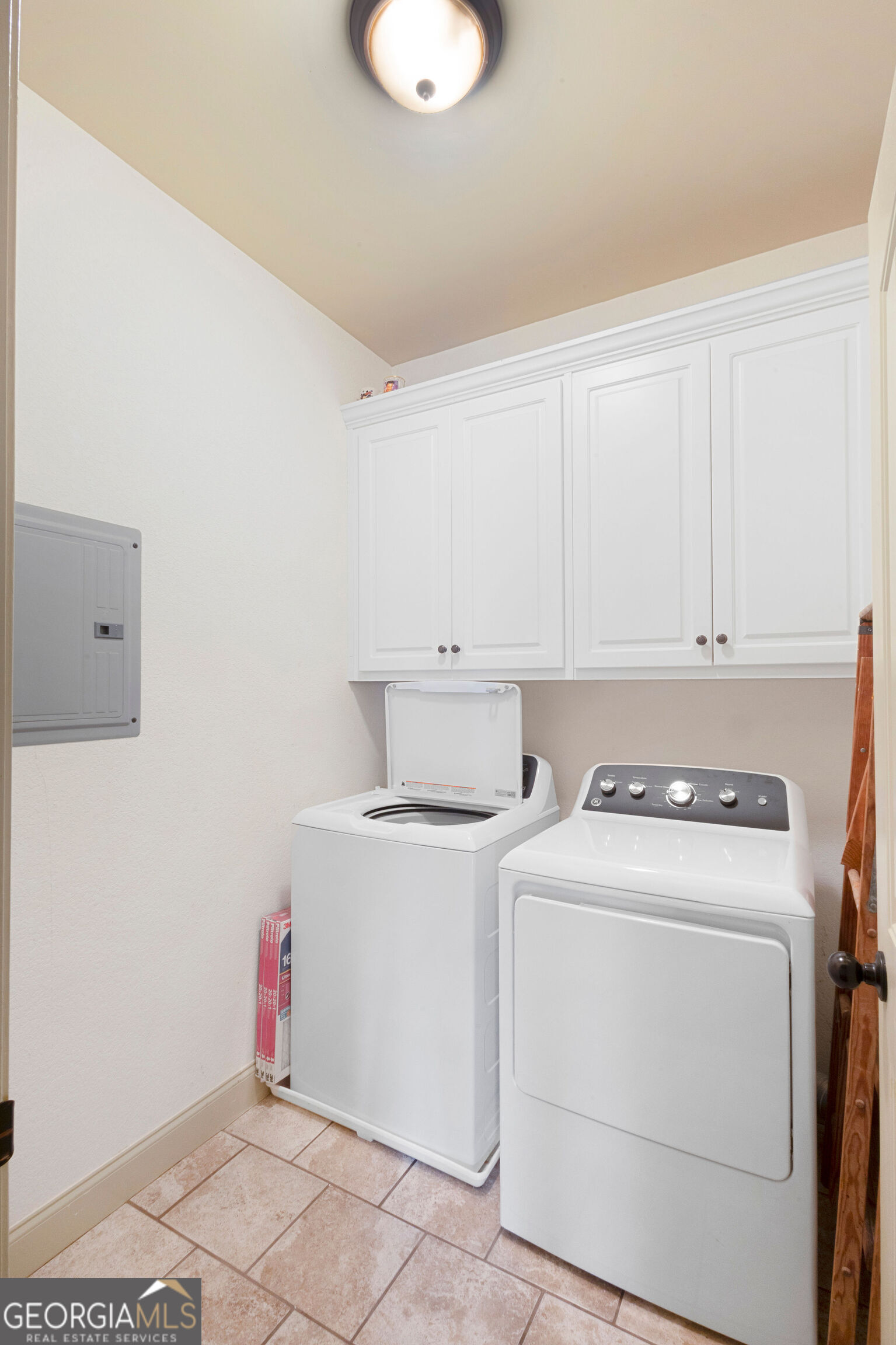 241 Spring Hill Drive Property Photo 32