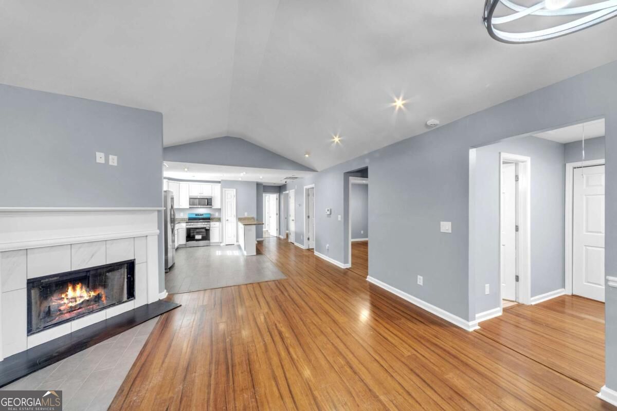 4064 Blanton Avenue Sw Property Photo 2