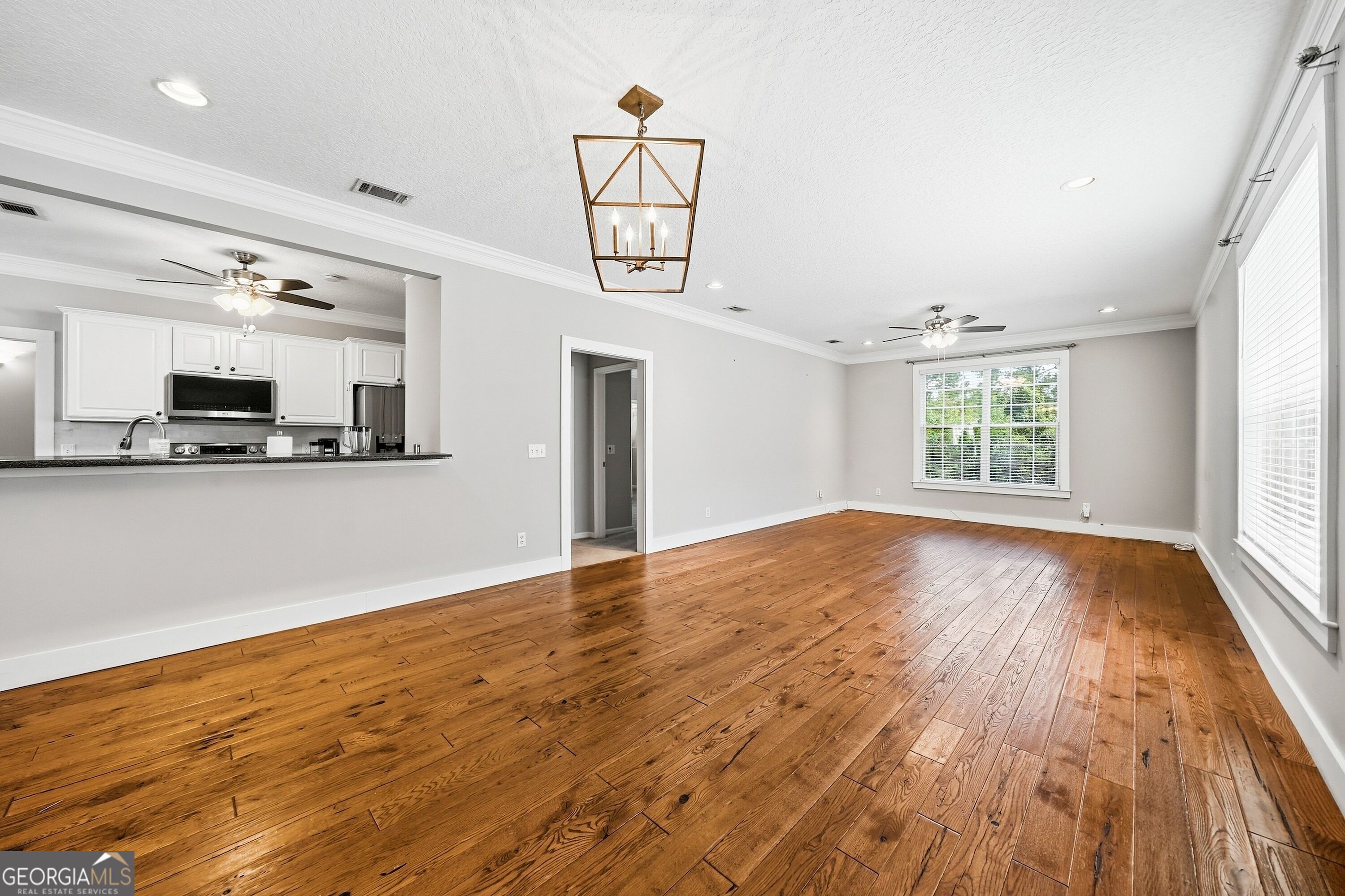 153 Drayton Circle Property Photo 3