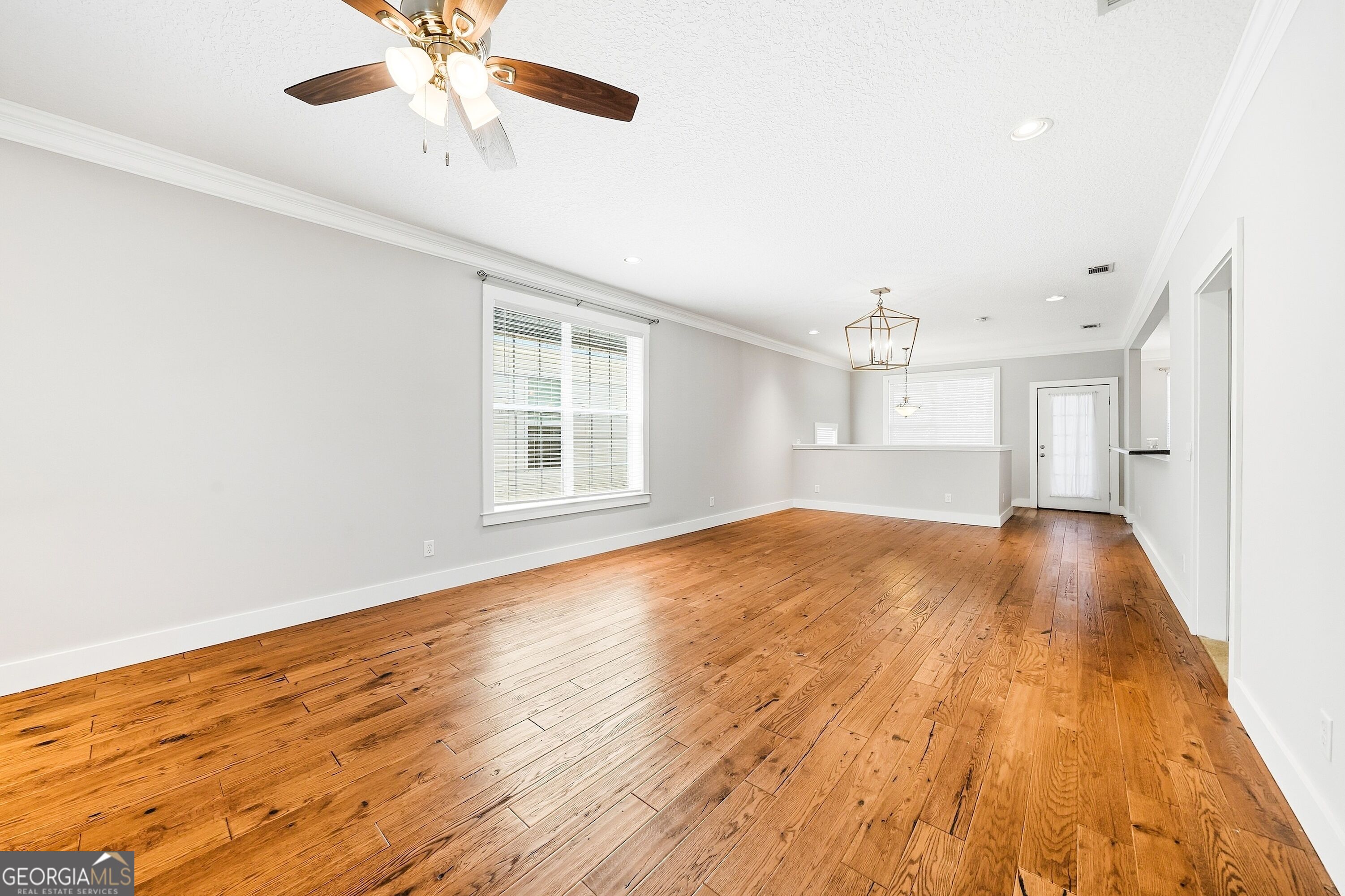 153 Drayton Circle Property Photo 7