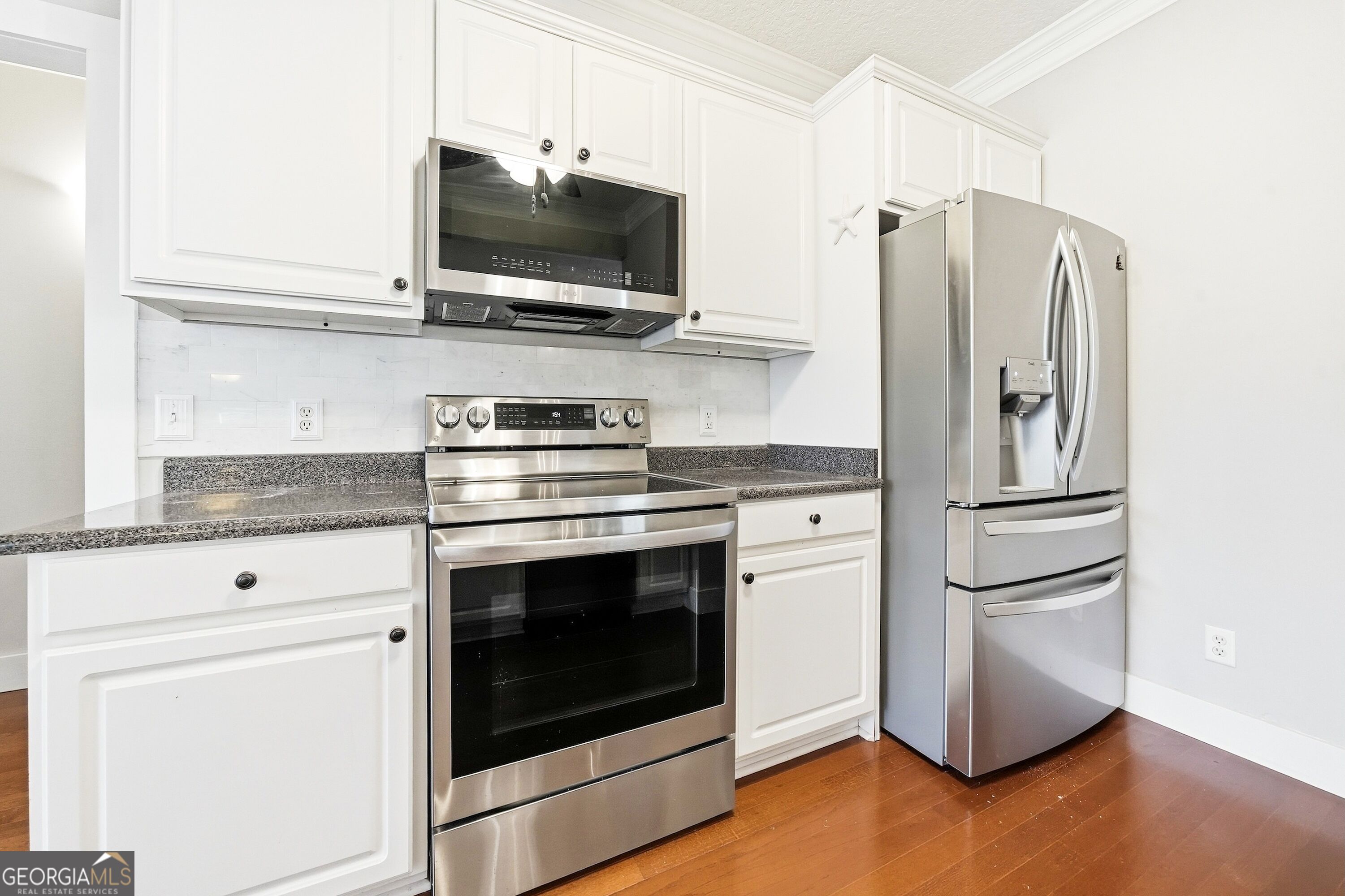 153 Drayton Circle Property Photo 8