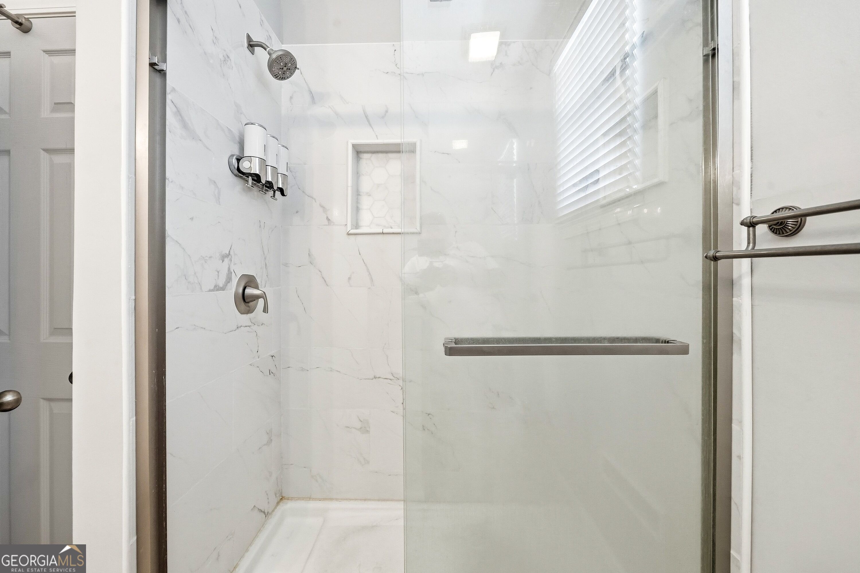 153 Drayton Circle Property Photo 15