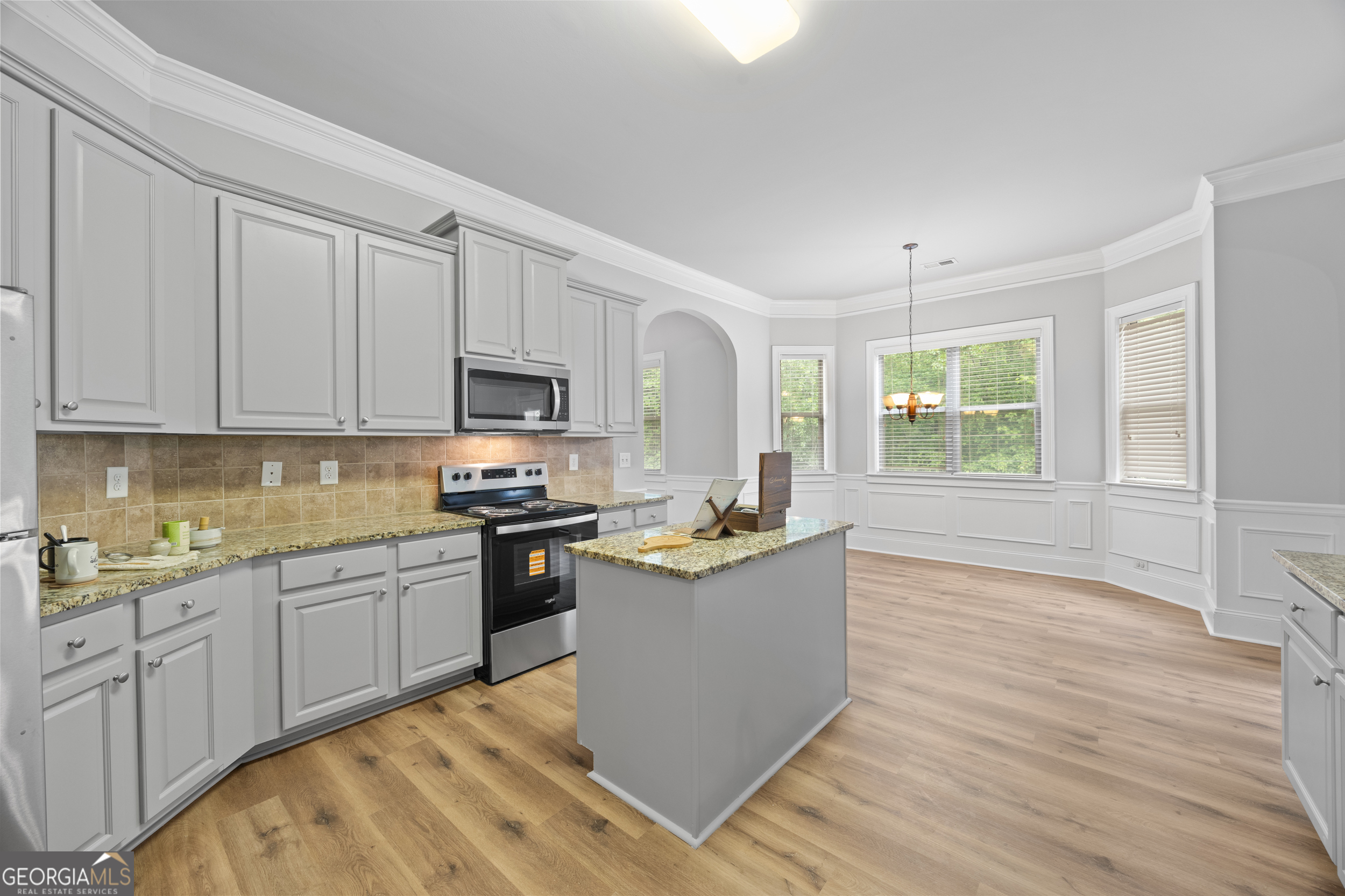 3876 Margaux Drive Property Photo 14