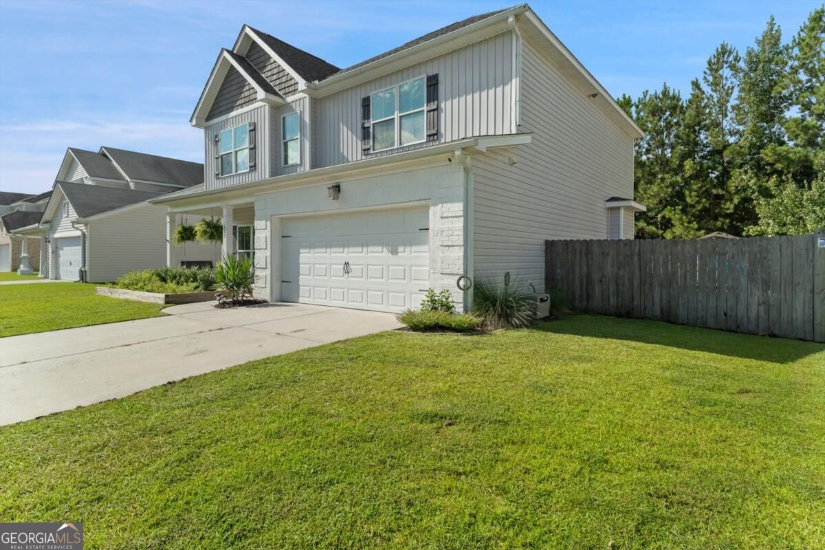 107 Green Paddock Circle Property Photo 5