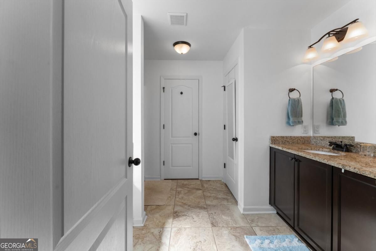 107 Green Paddock Circle Property Photo 41