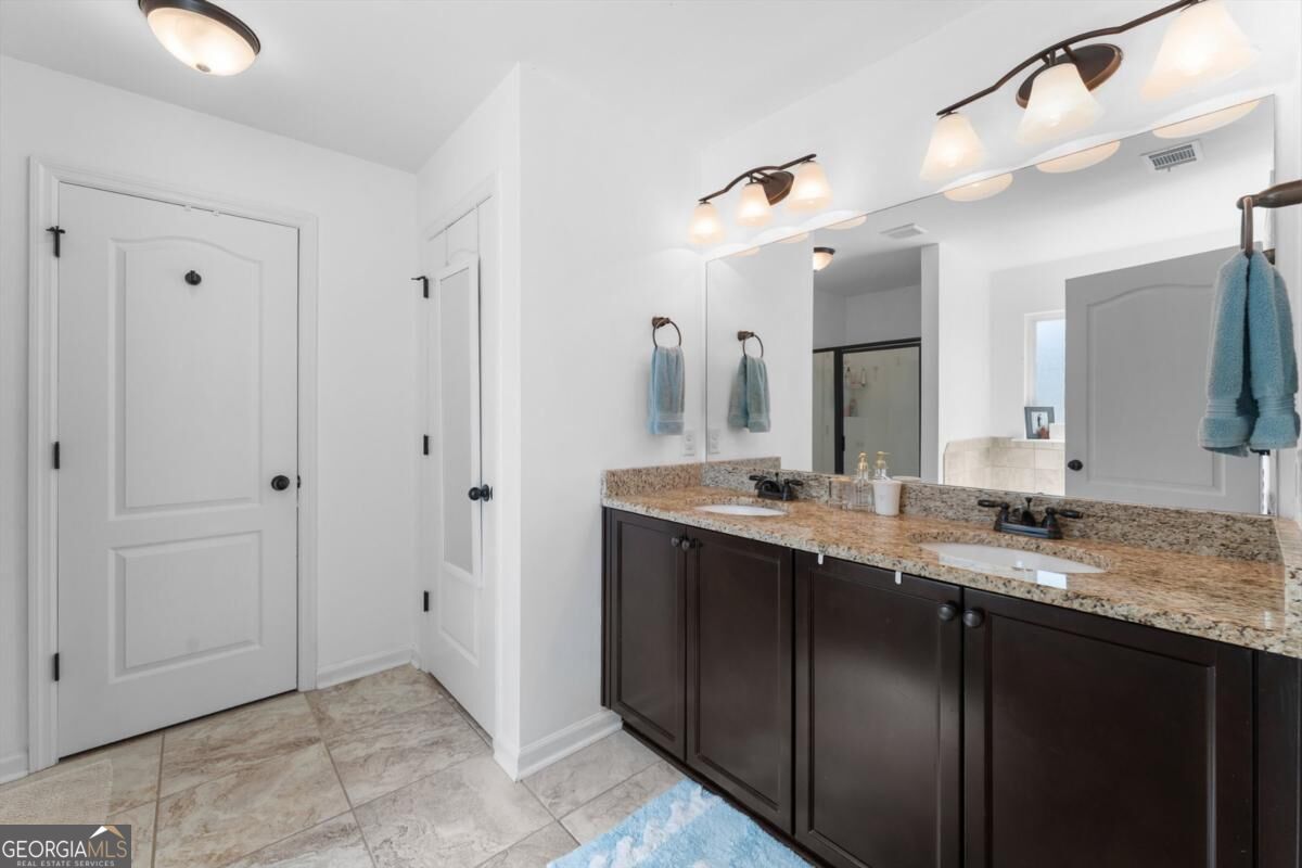 107 Green Paddock Circle Property Photo 42