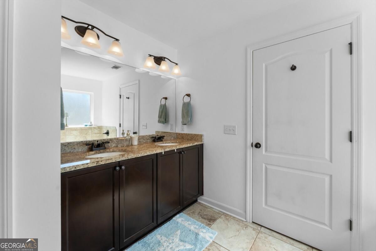 107 Green Paddock Circle Property Photo 44