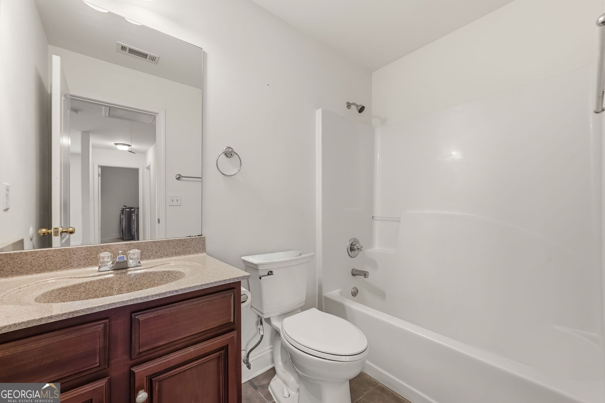 5617 Dendy Trace Property Photo 5