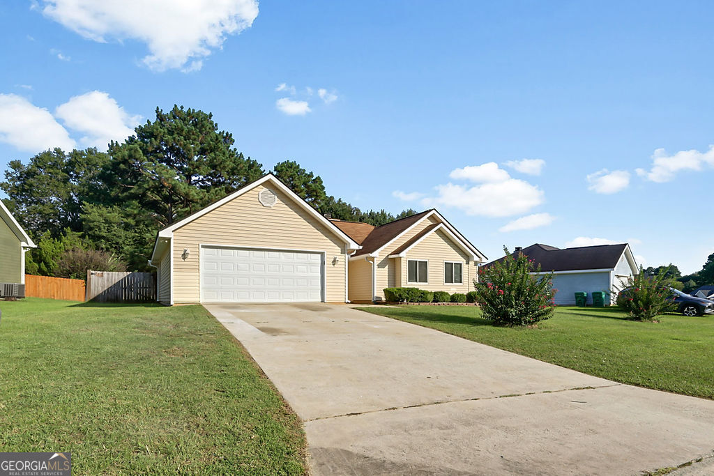 731 Gateway Drive Property Photo 3