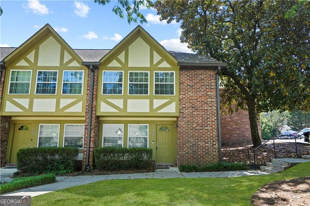 2825 Northeast Expressway Ne # N4 Property Photo 3