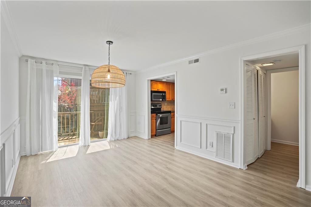 2825 Northeast Expressway Ne # N4 Property Photo 5