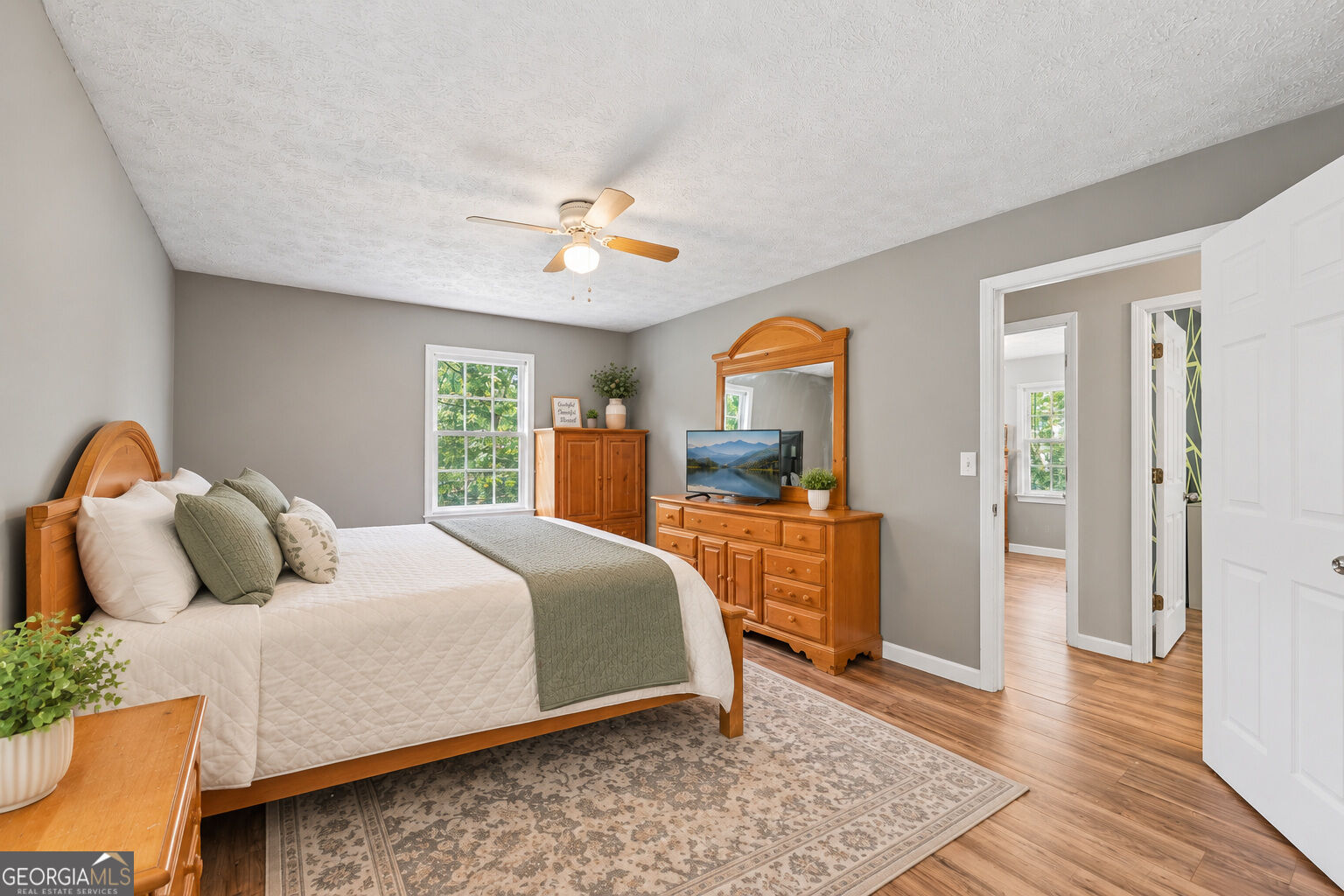 5752 Oak Grove Drive Property Photo 17