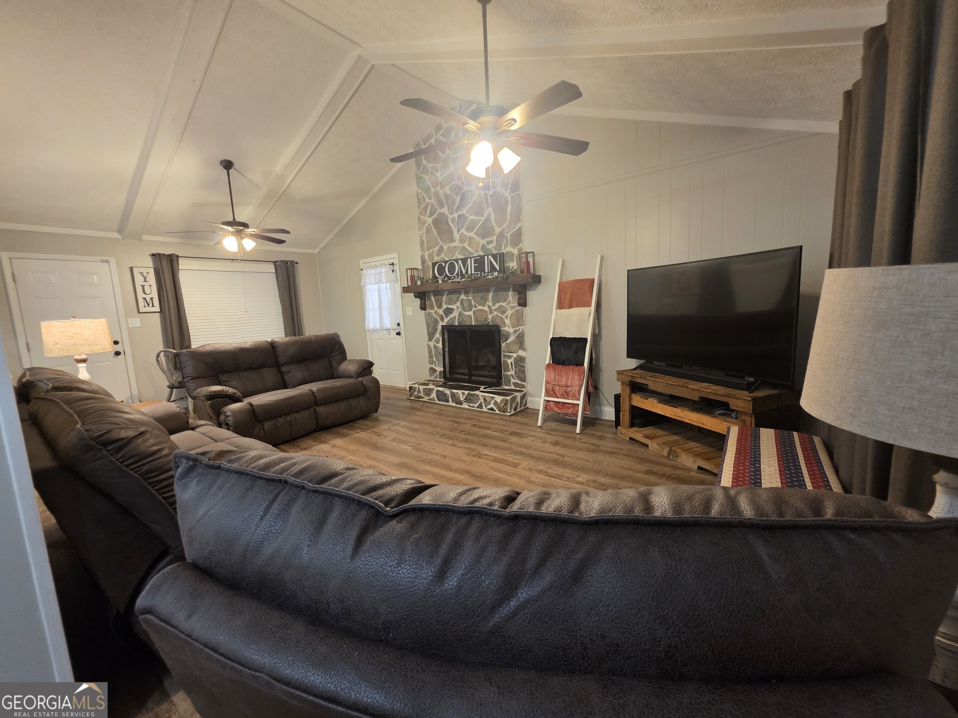 105 Heatherbrook Drive Property Photo 8