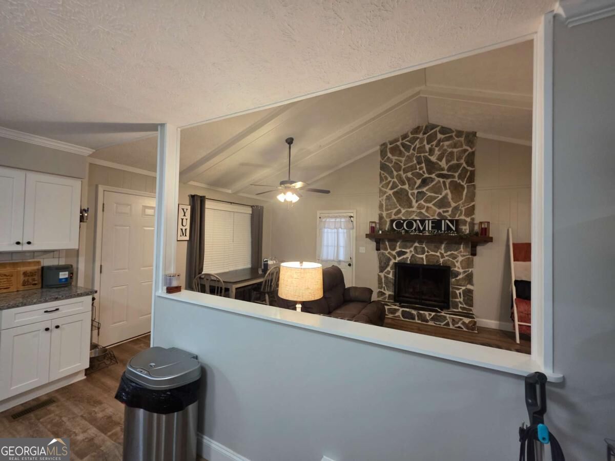 105 Heatherbrook Drive Property Photo 14