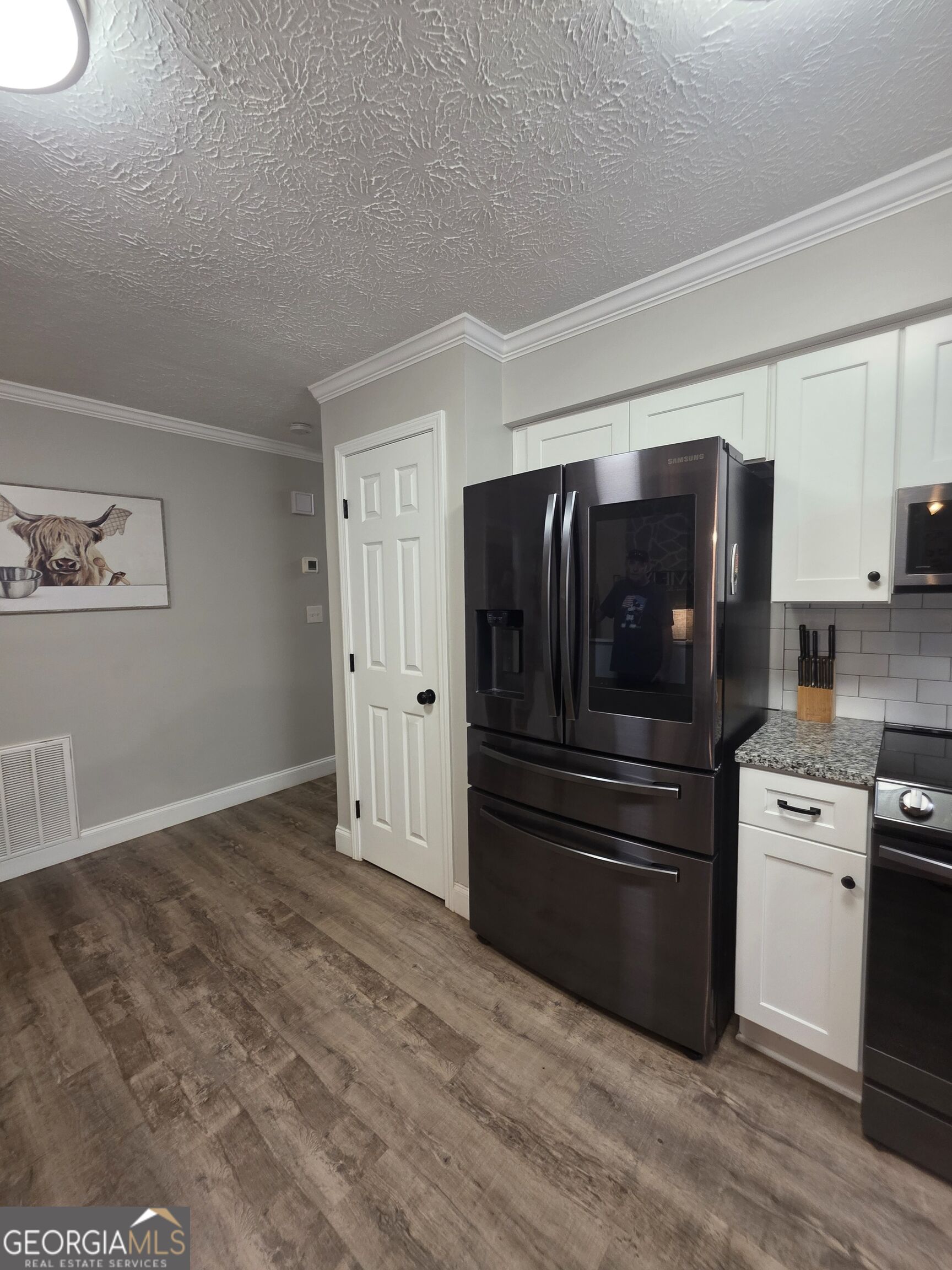 105 Heatherbrook Drive Property Photo 17