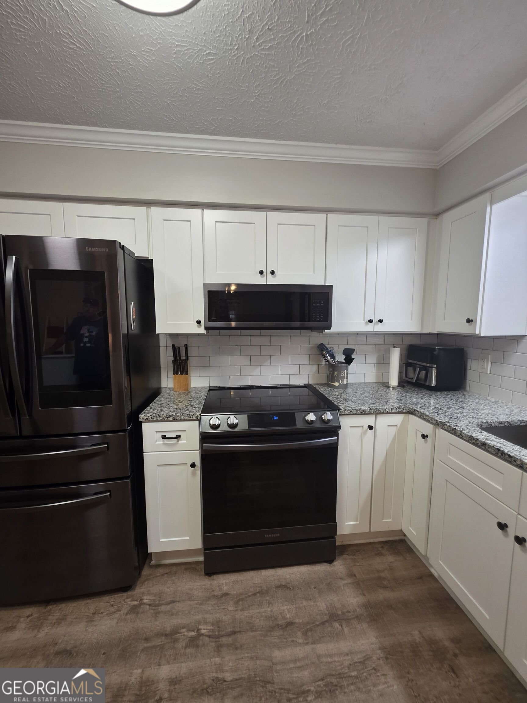 105 Heatherbrook Drive Property Photo 20