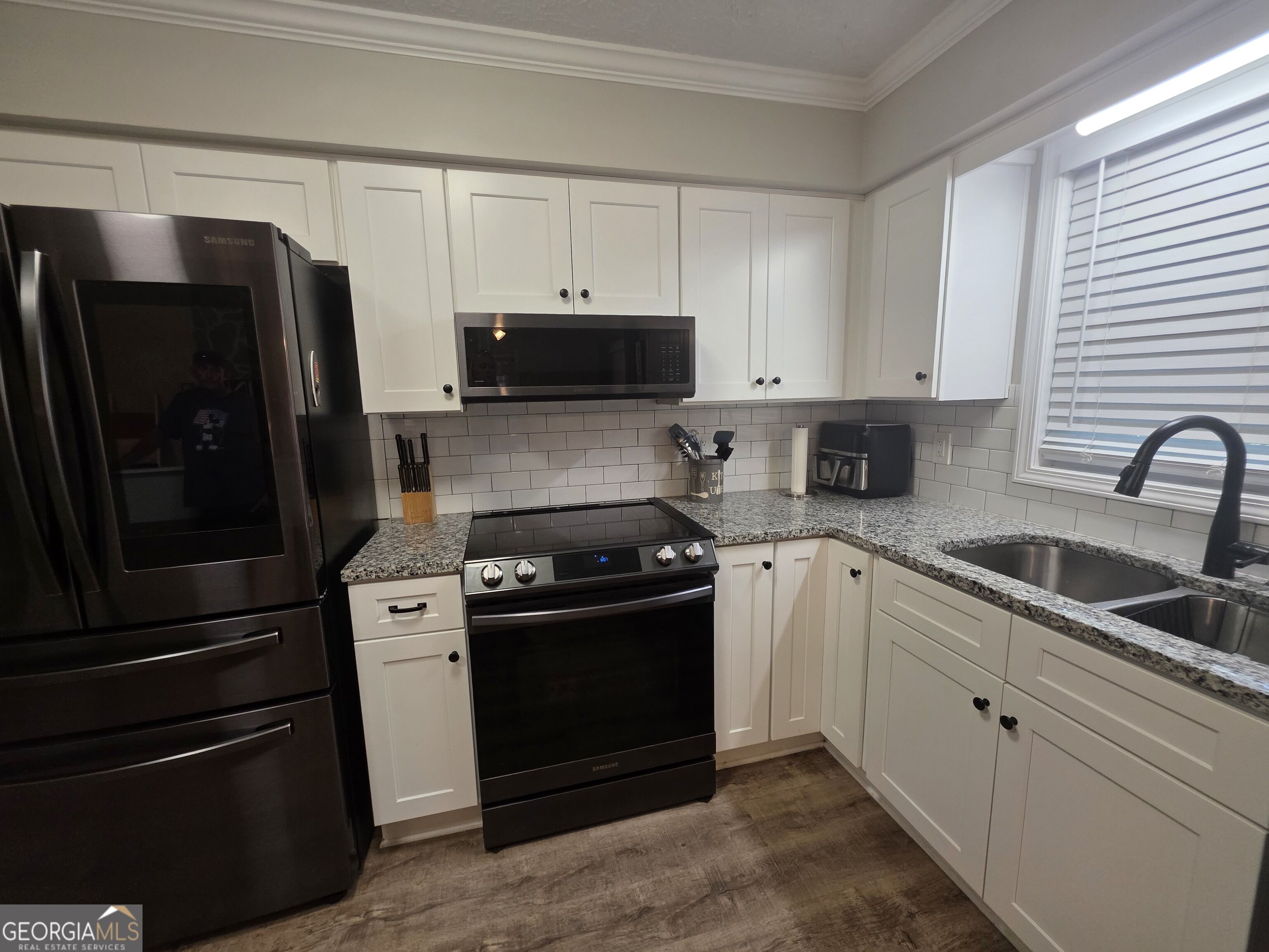 105 Heatherbrook Drive Property Photo 21