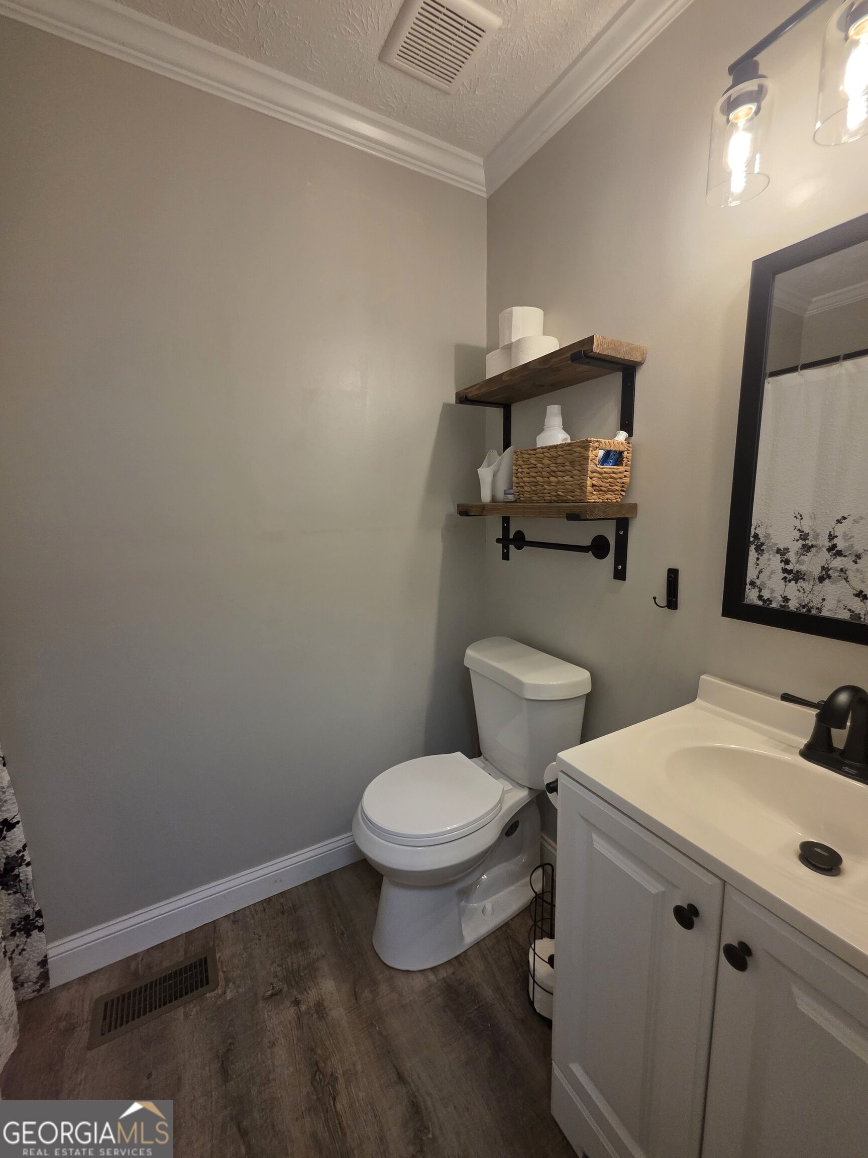 105 Heatherbrook Drive Property Photo 30