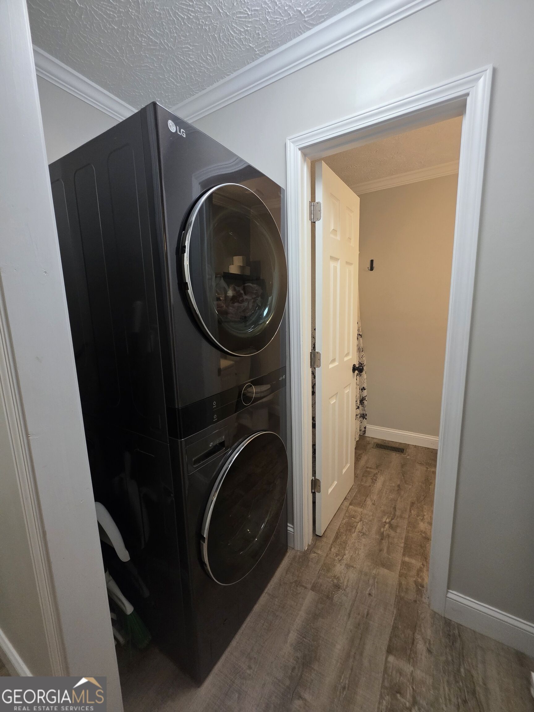 105 Heatherbrook Drive Property Photo 31