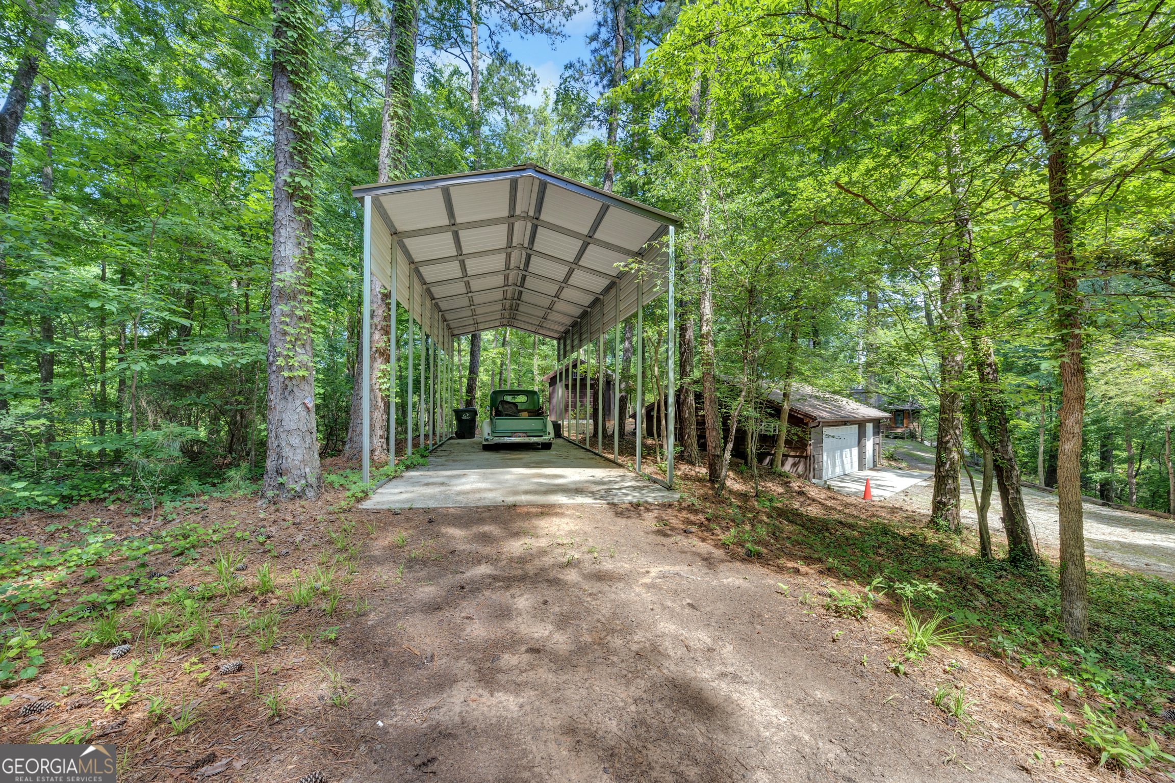 177 Nighthawk Court Property Photo 8