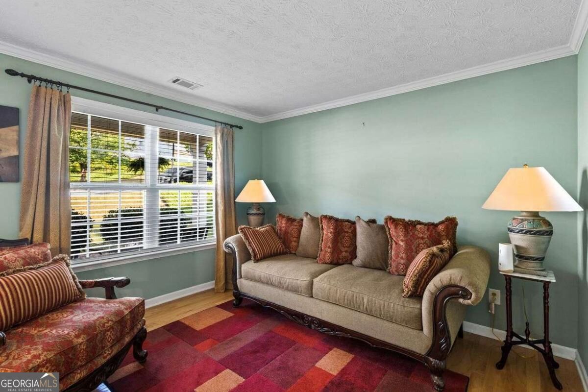 1138 Mitford Lane Property Photo 7