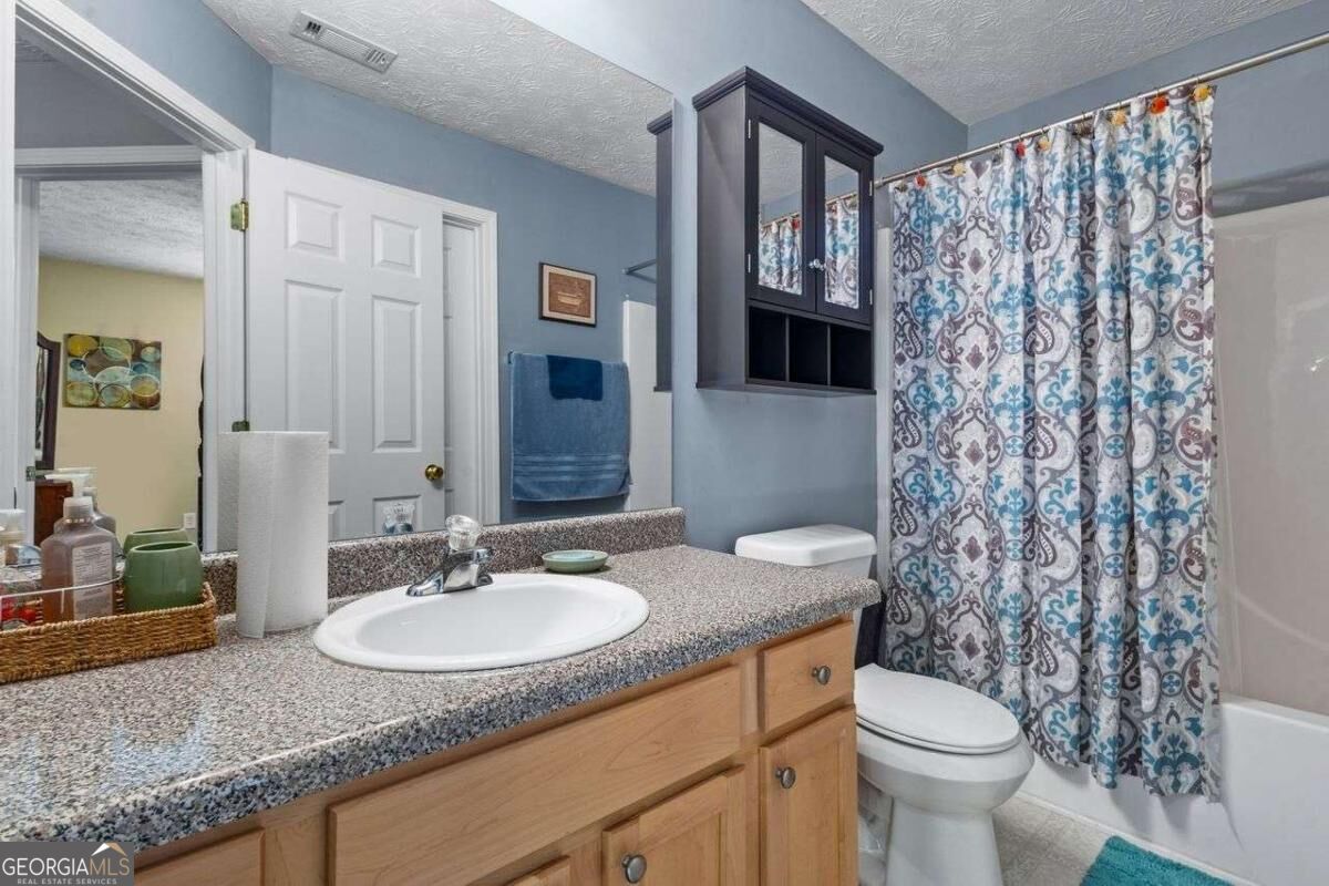 1138 Mitford Lane Property Photo 35