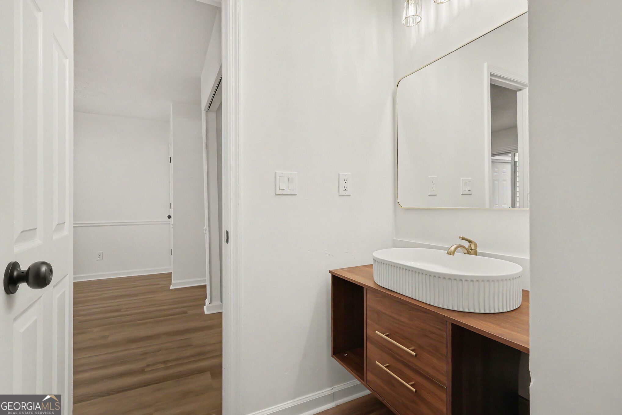 1090 Huntington Trace Se Property Photo 7