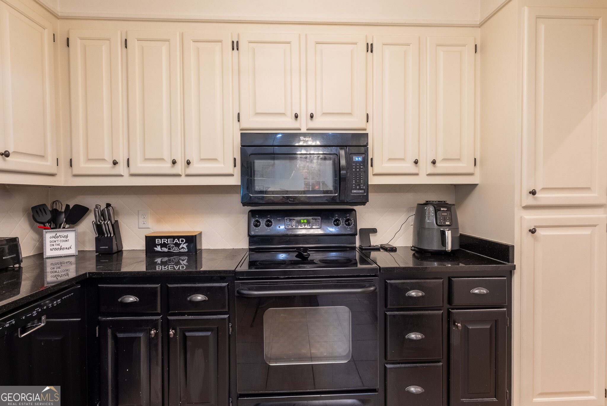 145 Brookstone Way Property Photo 11