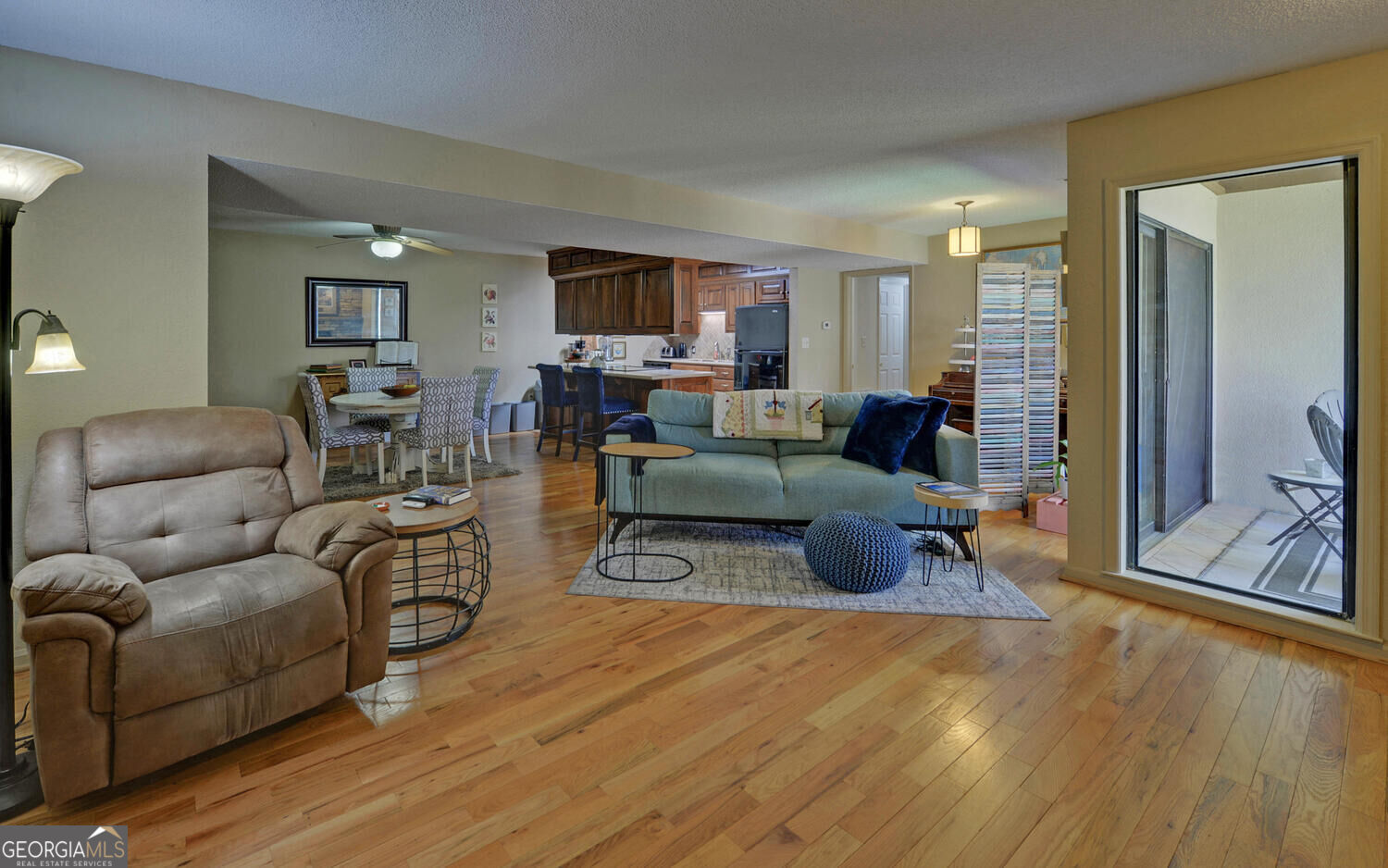 605 Candler Street Unit 3 Property Photo 3
