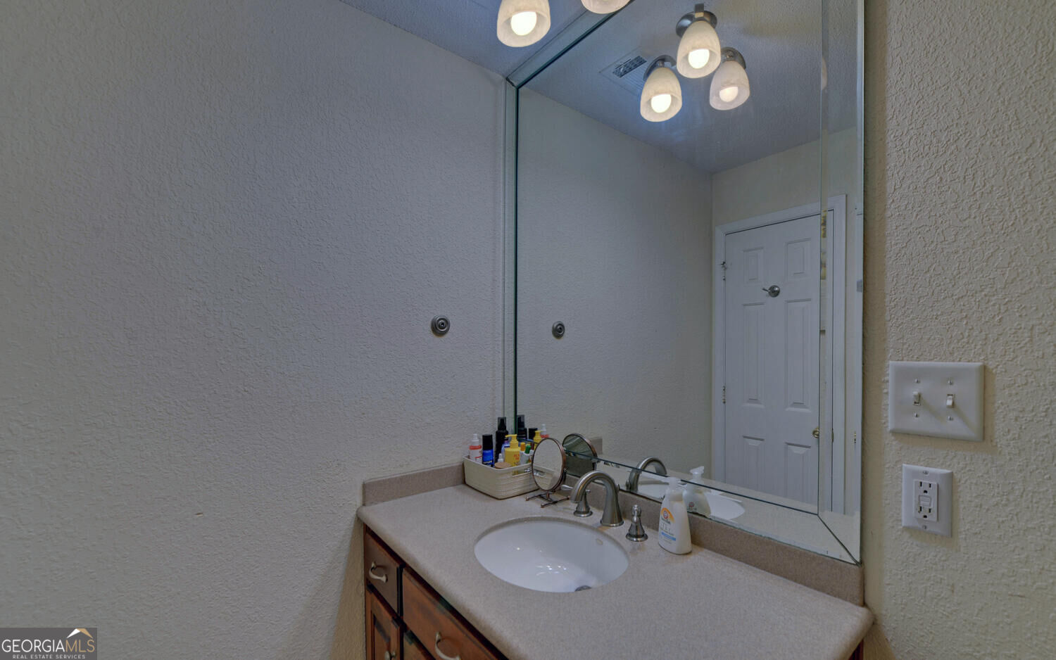 605 Candler Street Unit 3 Property Photo 13