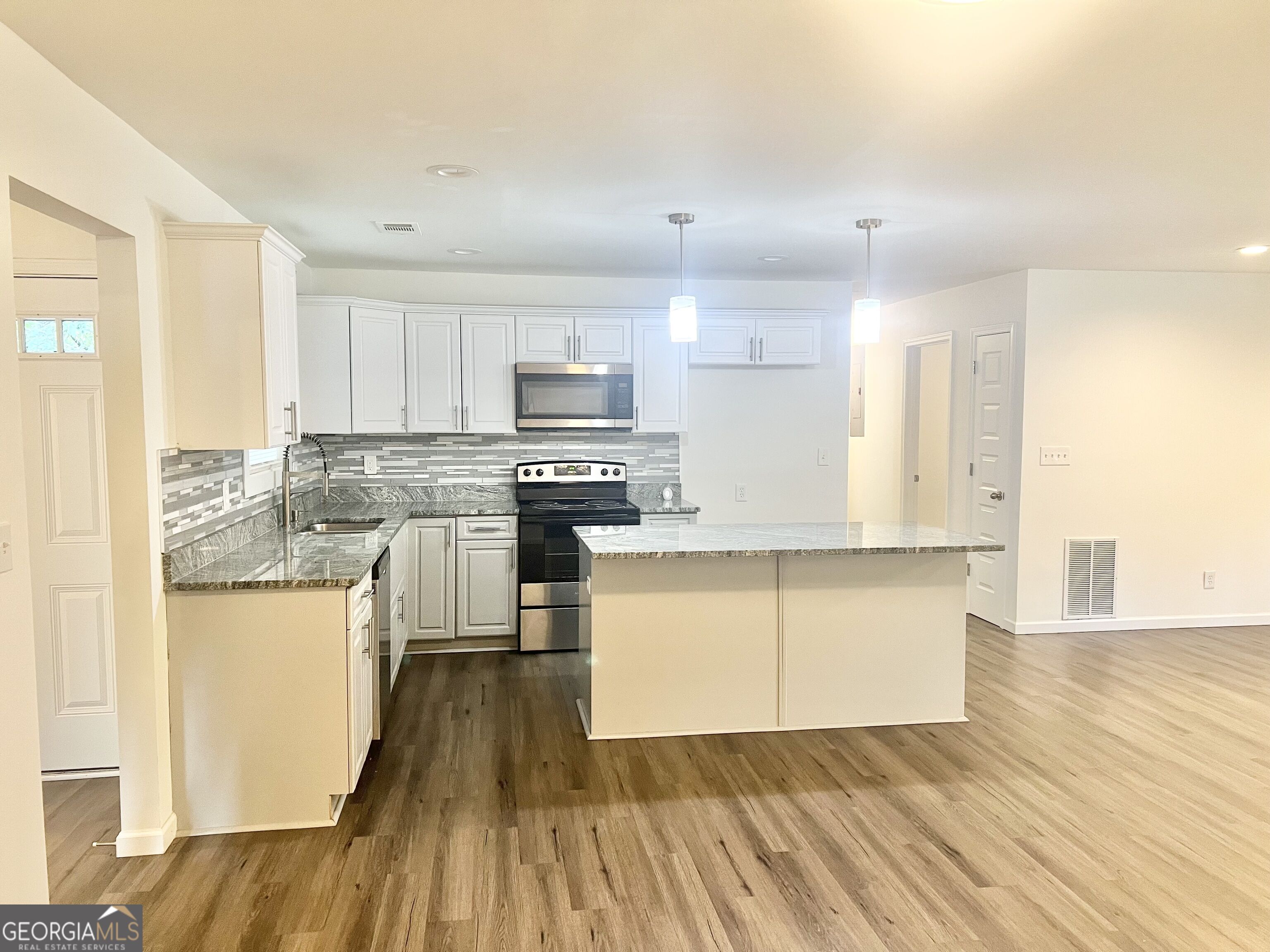 5712 Attucks Boulevard Property Photo 3