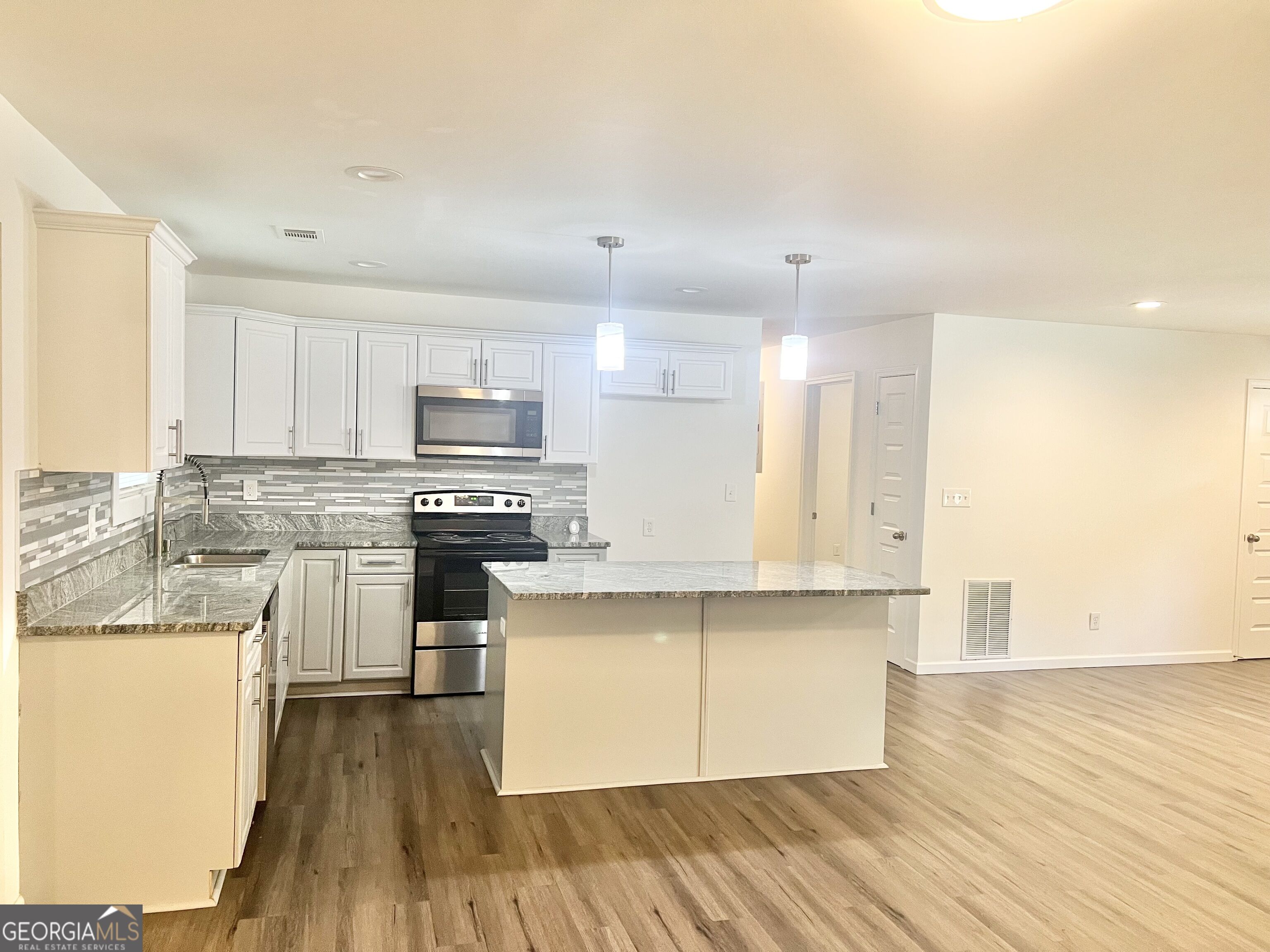 5712 Attucks Boulevard Property Photo 4