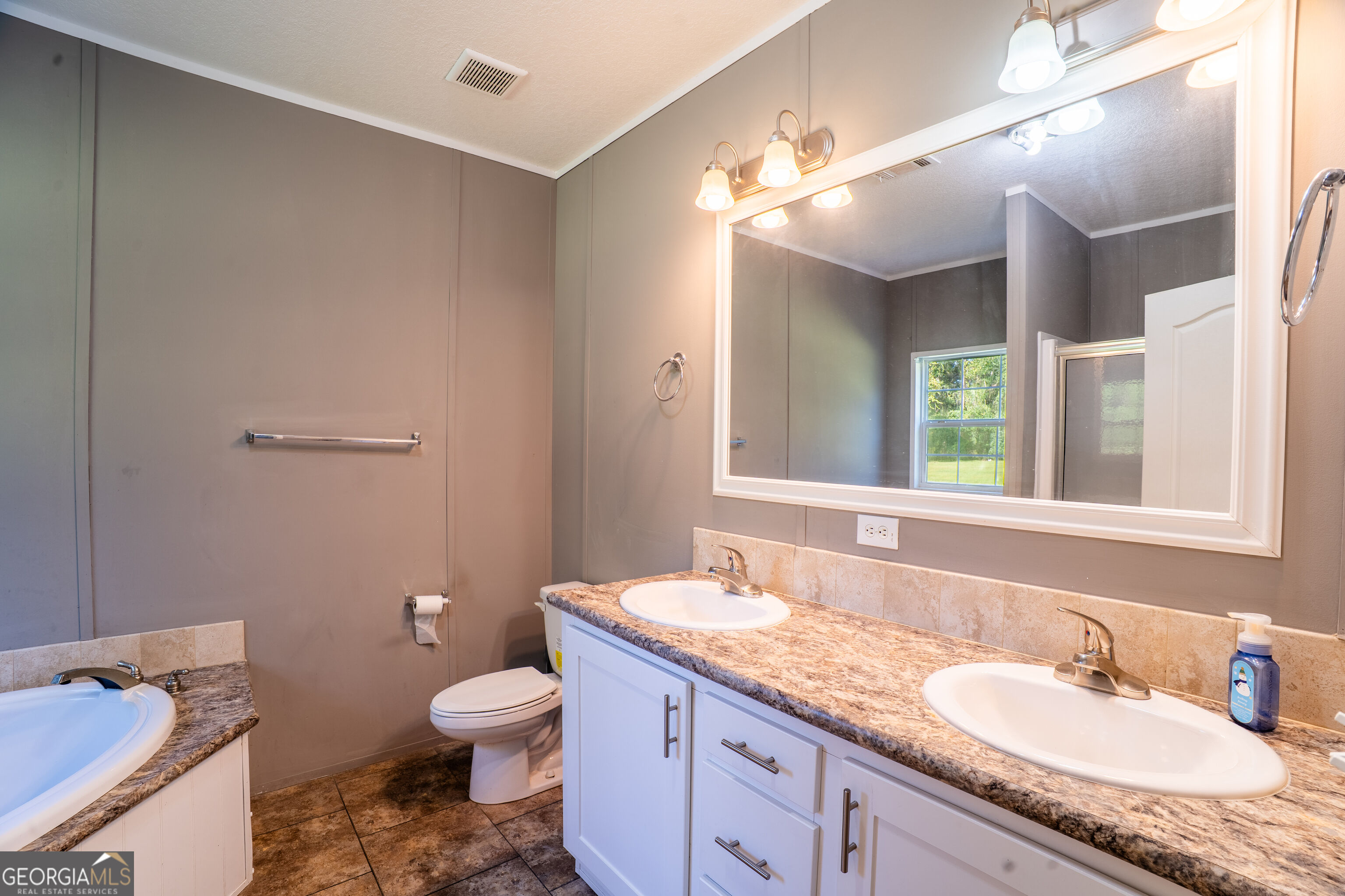 4728 Otter Creek Circle Property Photo 14