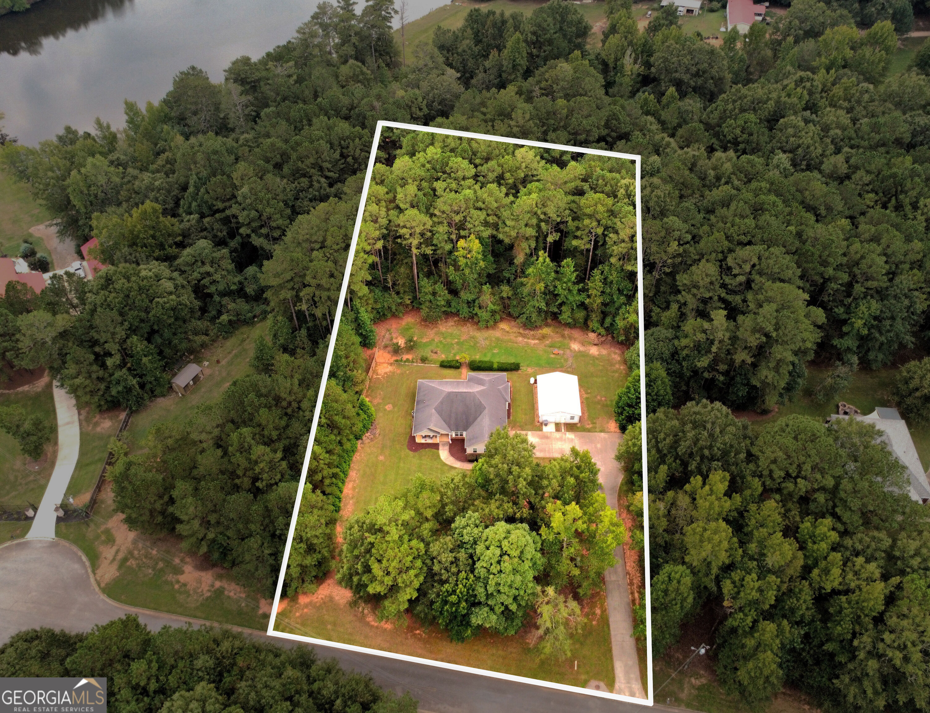 131 Mill Pond Court Property Photo 3