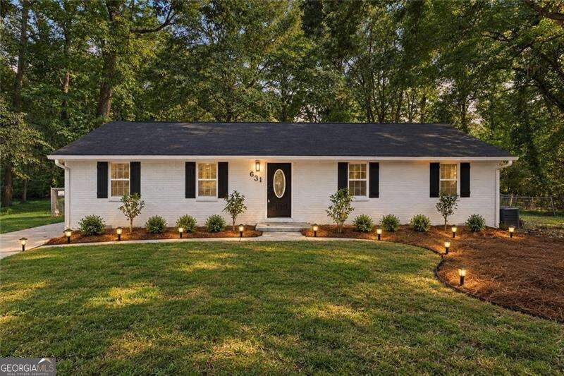 631 Pasadena Court Property Photo 1