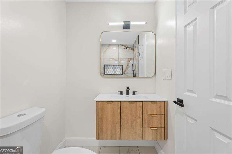 631 Pasadena Court Property Photo 11