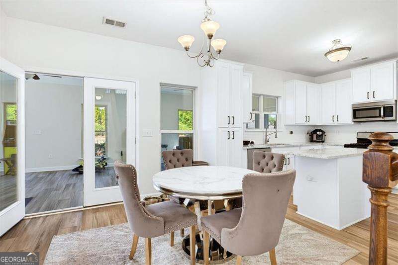 5105 Olive Branch Circle Property Photo 13