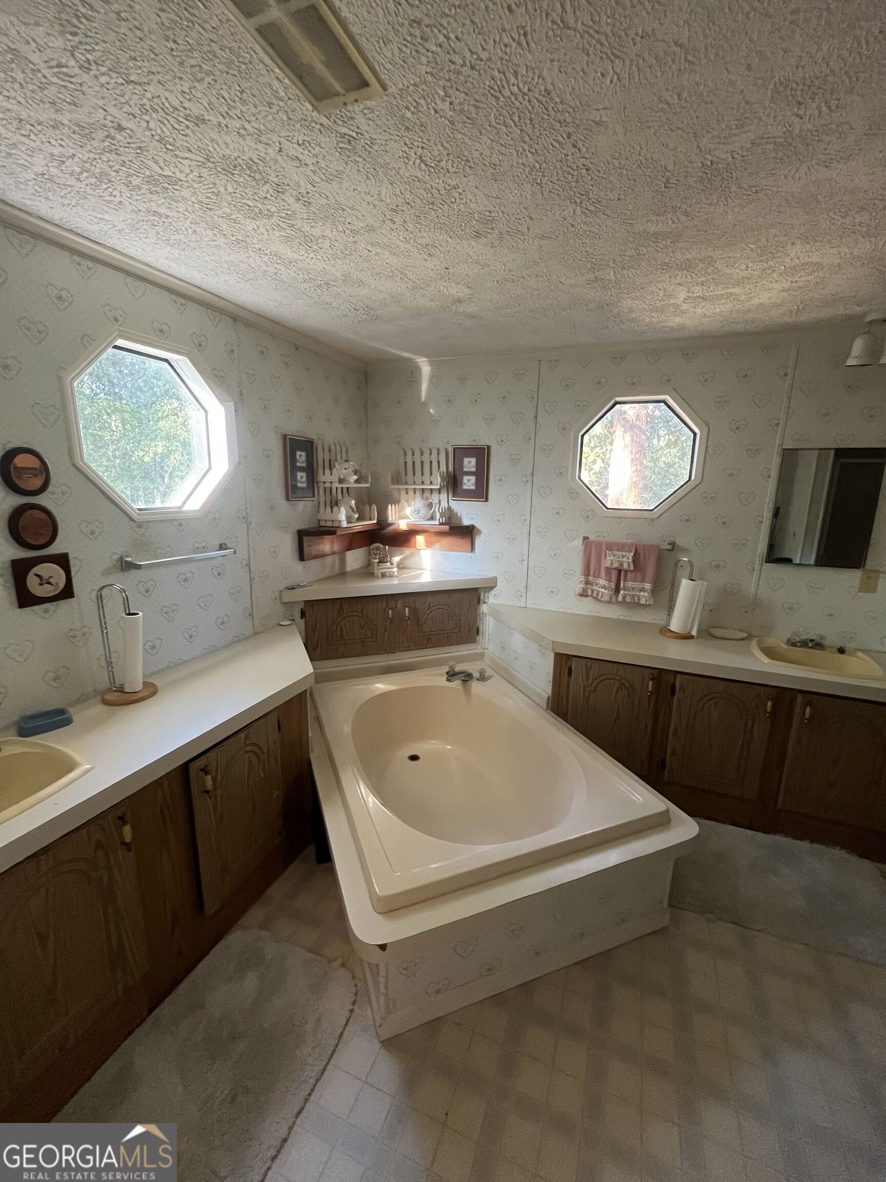 490 Murray Road Property Photo 38