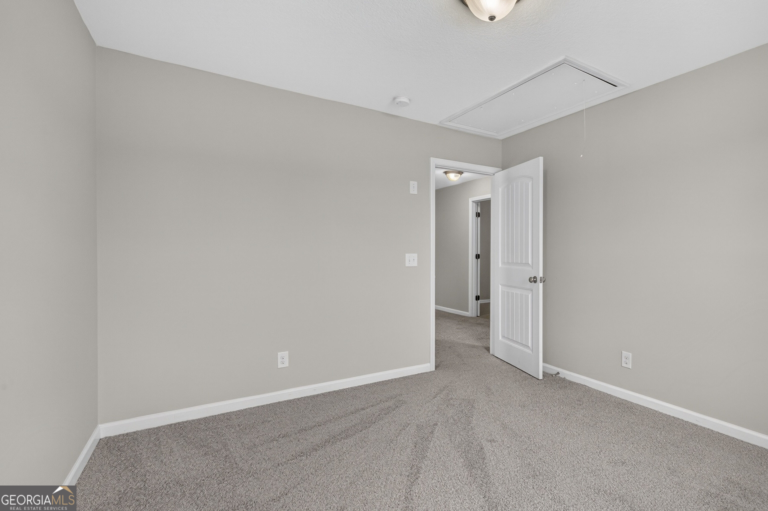 37 Litchfield Drive Property Photo 33
